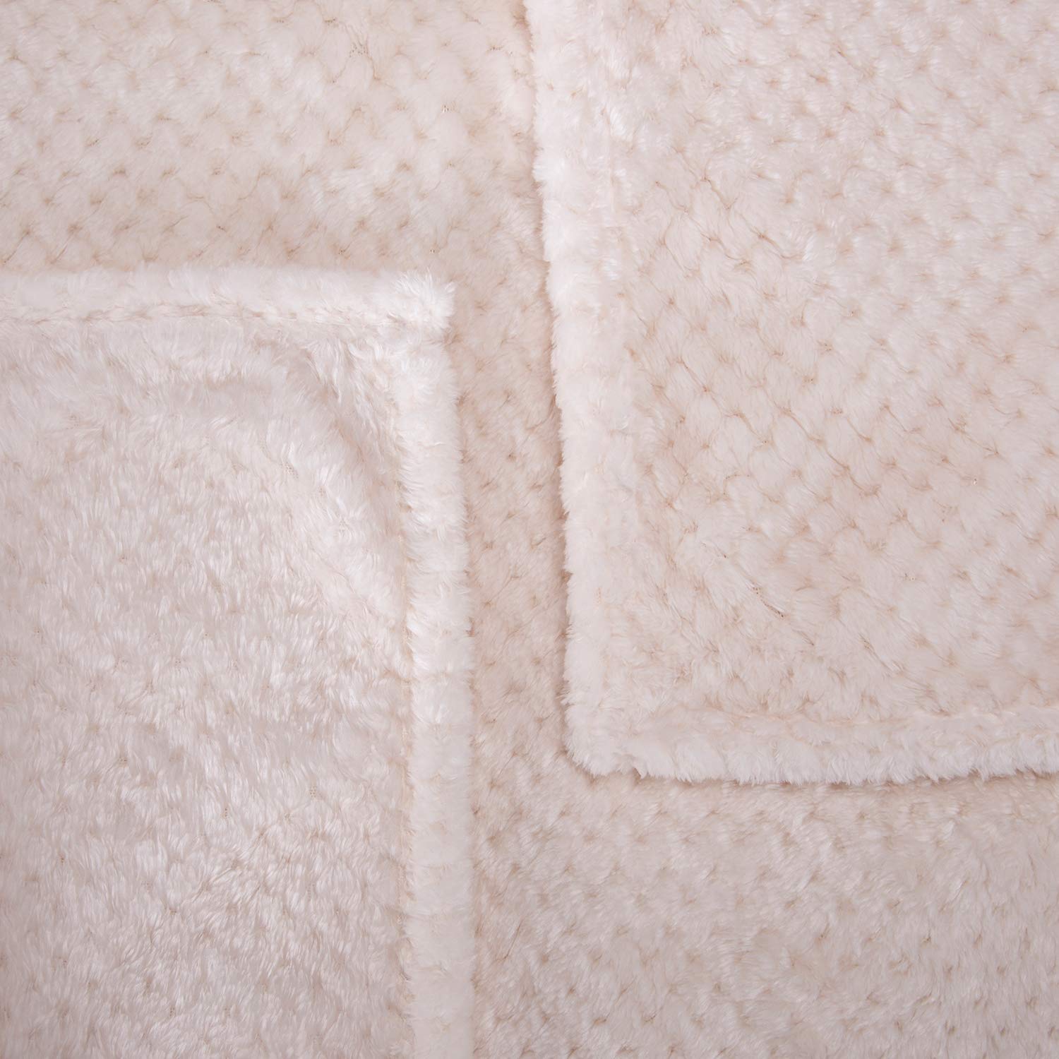 Soft Plush Fleece Throw Blanket for Adults & Kids - Warm Cozy Blanket for Bed, Couch, Sofa, Travel & Camping - Twin Size 70x80 Inches - Perfect for Winter Nights & Outdoor Adventures (Cream)