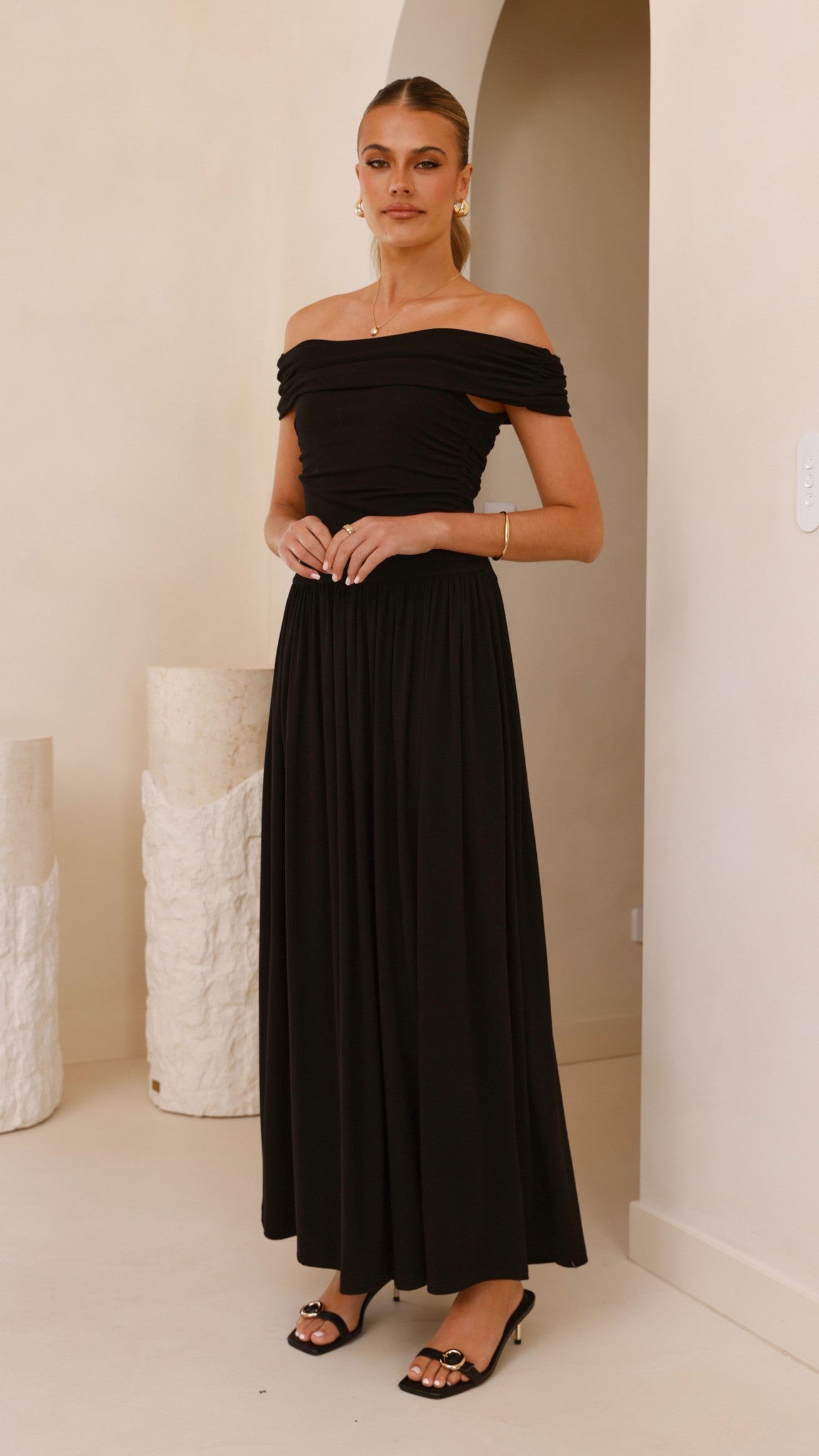Elegant Manalla Maxi Dress for Women - Black Flowy Long Dress for Summer, Beach, Party & Casual Wear