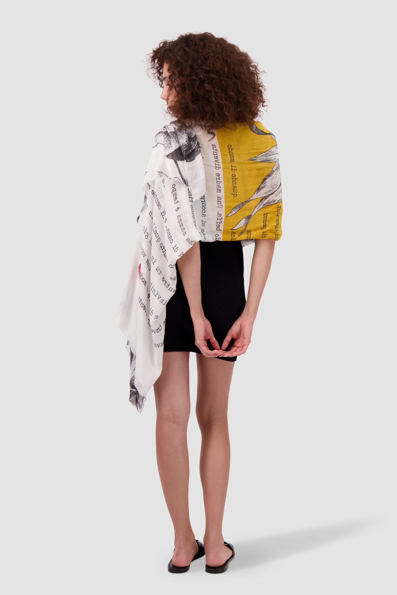 Faliero Sarti White Feeling Cashmere Scarf - Luxury Soft Winter Wrap for Women & Men - Perfect for Cold Weather, Office & Evening Outfits