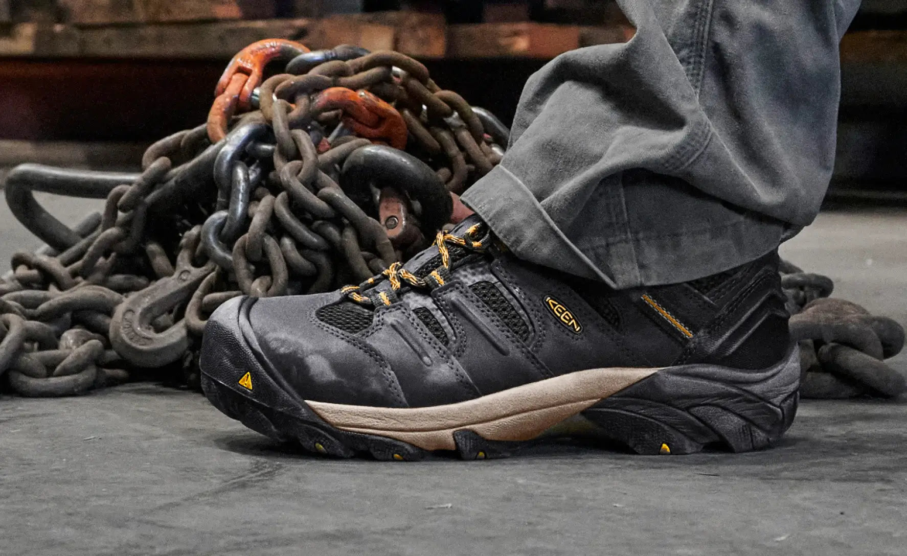 **Keen Lansing Steel Toe Work Boots - Waterproof, Safety Toe, Raven/Tawny Olive - Ideal for Construction, Warehouse & Outdoor Work**