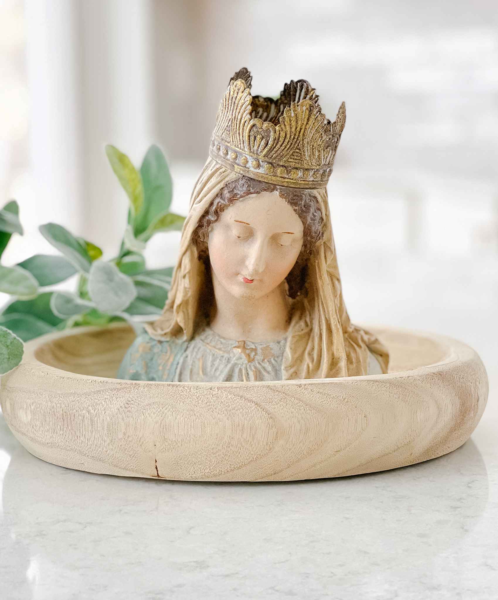 Antique Virgin Mary Statue - Handcrafted Religious Home Decor for Prayer Altar, Catholic Gifts & Christian Collectibles | Perfect for Church, Home Shrine & Spiritual Meditation