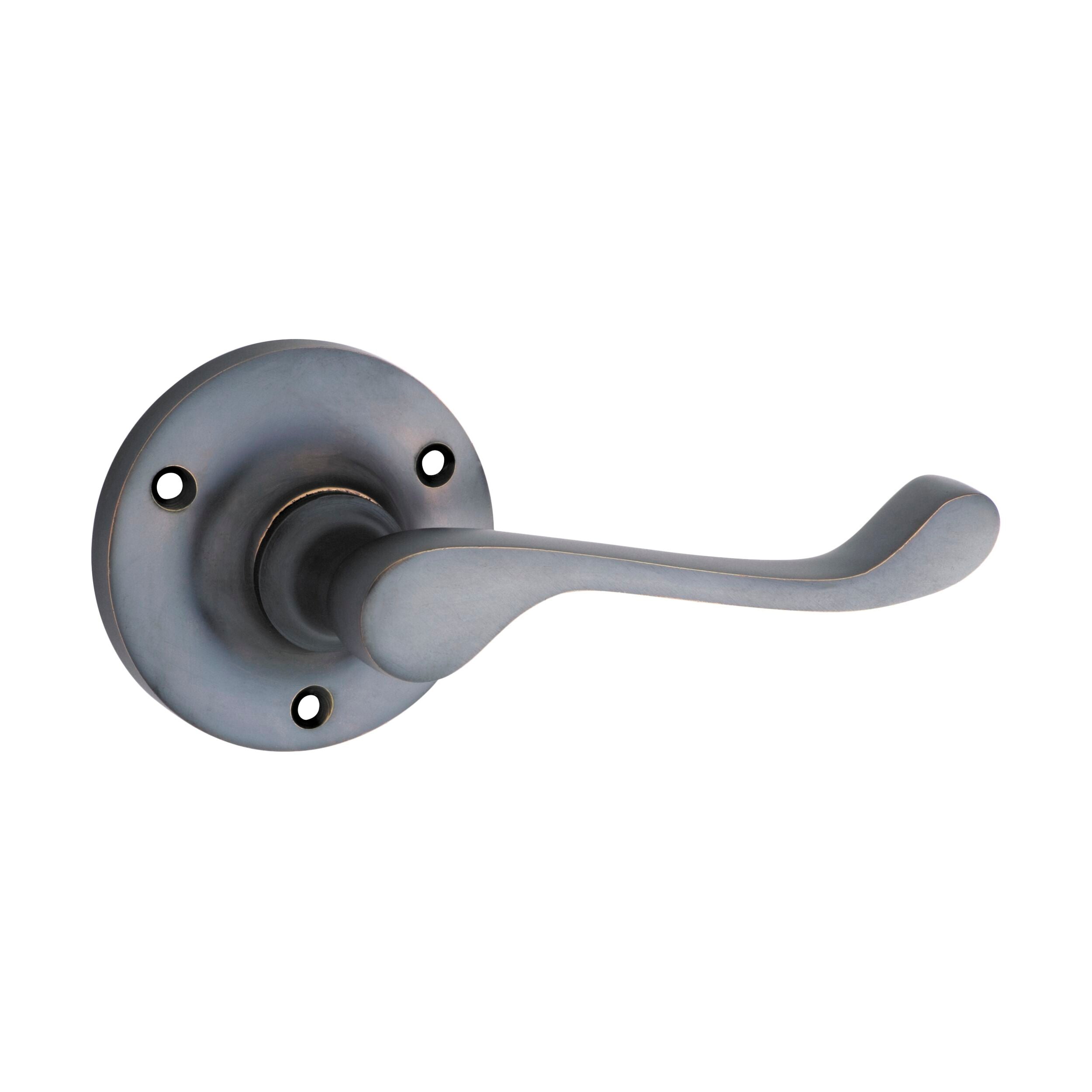 Victorian Style Door Lever Set - Antique Copper Round Rose Design (D63xP58mm) - Perfect for Classic Home Interiors, Bedroom & Bathroom Doors