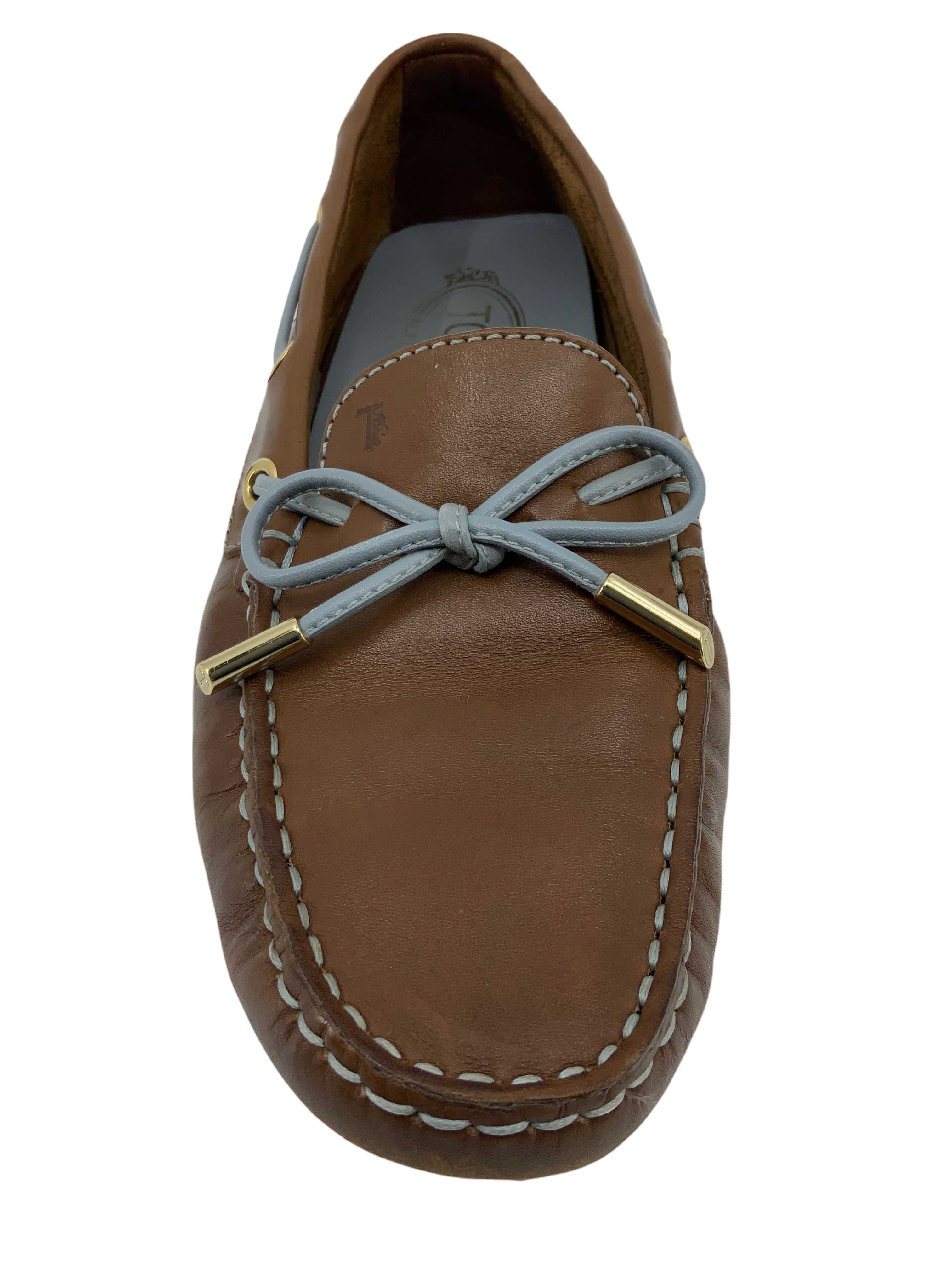 Tod's Gommino Leather Loafers for Men - Size 8 US | Genuine Italian Leather Driving Shoes | Comfortable & Stylish for Business Casual, Office & Travel