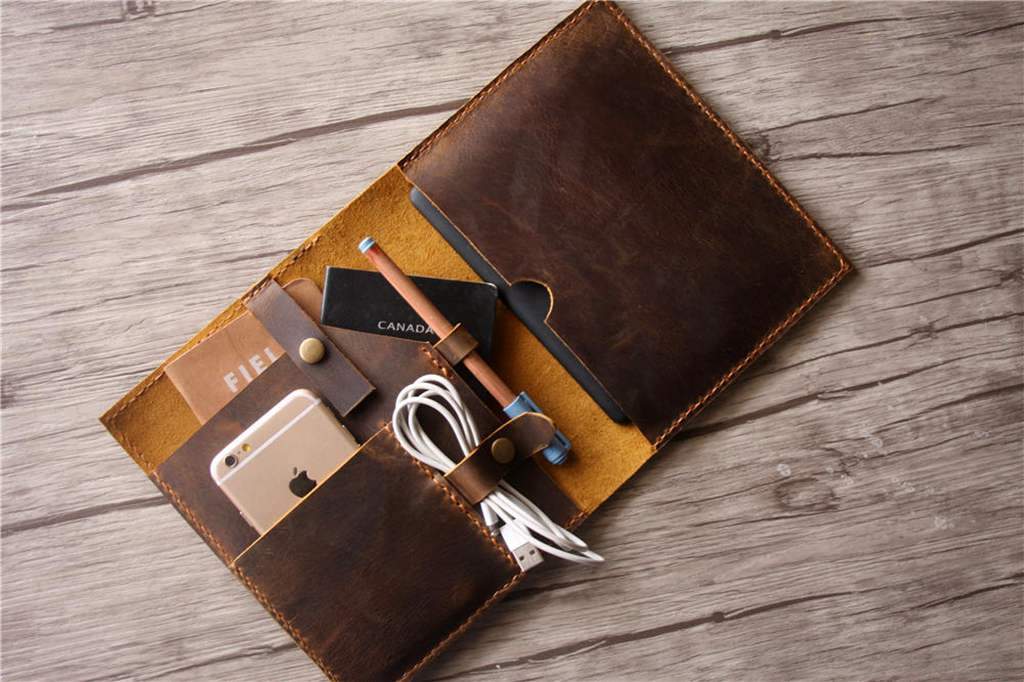 Personalized Monogrammed Leather Case Cover for Kindle Paperwhite - Perfect for Reading, Travel & Gifts