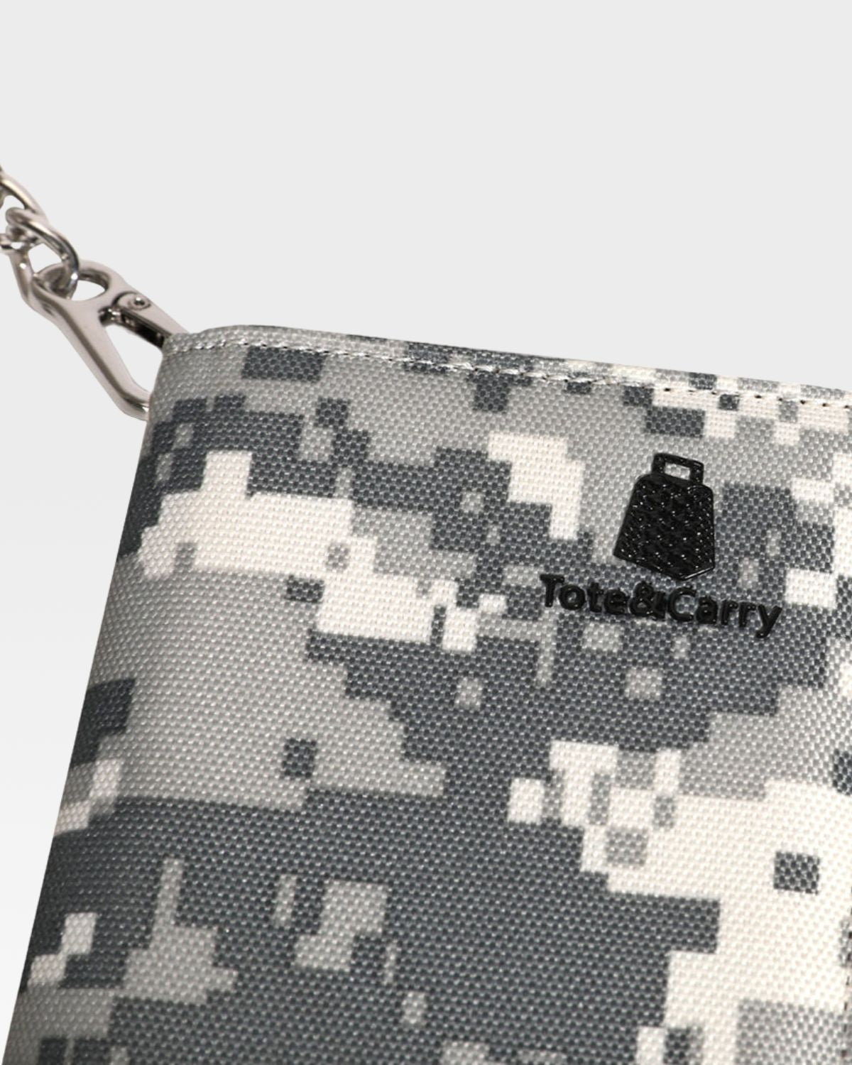 Stylish Grey Digital Camouflage Biker Chain Wallet - Perfect for Motorcycle Riders, Outdoor Enthusiasts & Fashion Lovers