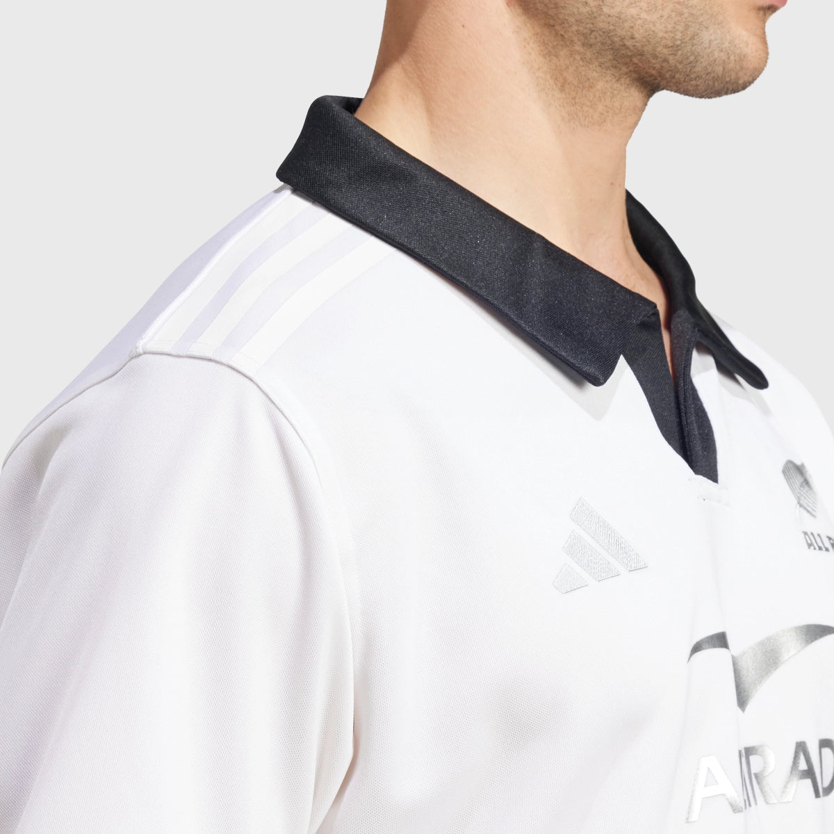 Adidas All Blacks Men's Away Replica Rugby Jersey 2024/25 - Official Licensed Jersey for Rugby Fans & Collectors - Perfect for Match Days, Training & Sports Events