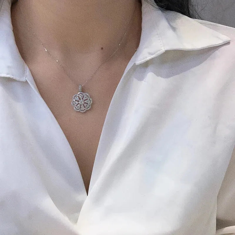 18K White Gold Sunflower Necklace with 1.05 Carat Natural Diamonds - Luxury Women's Jewelry for Banquets, Weddings & Special Occasions