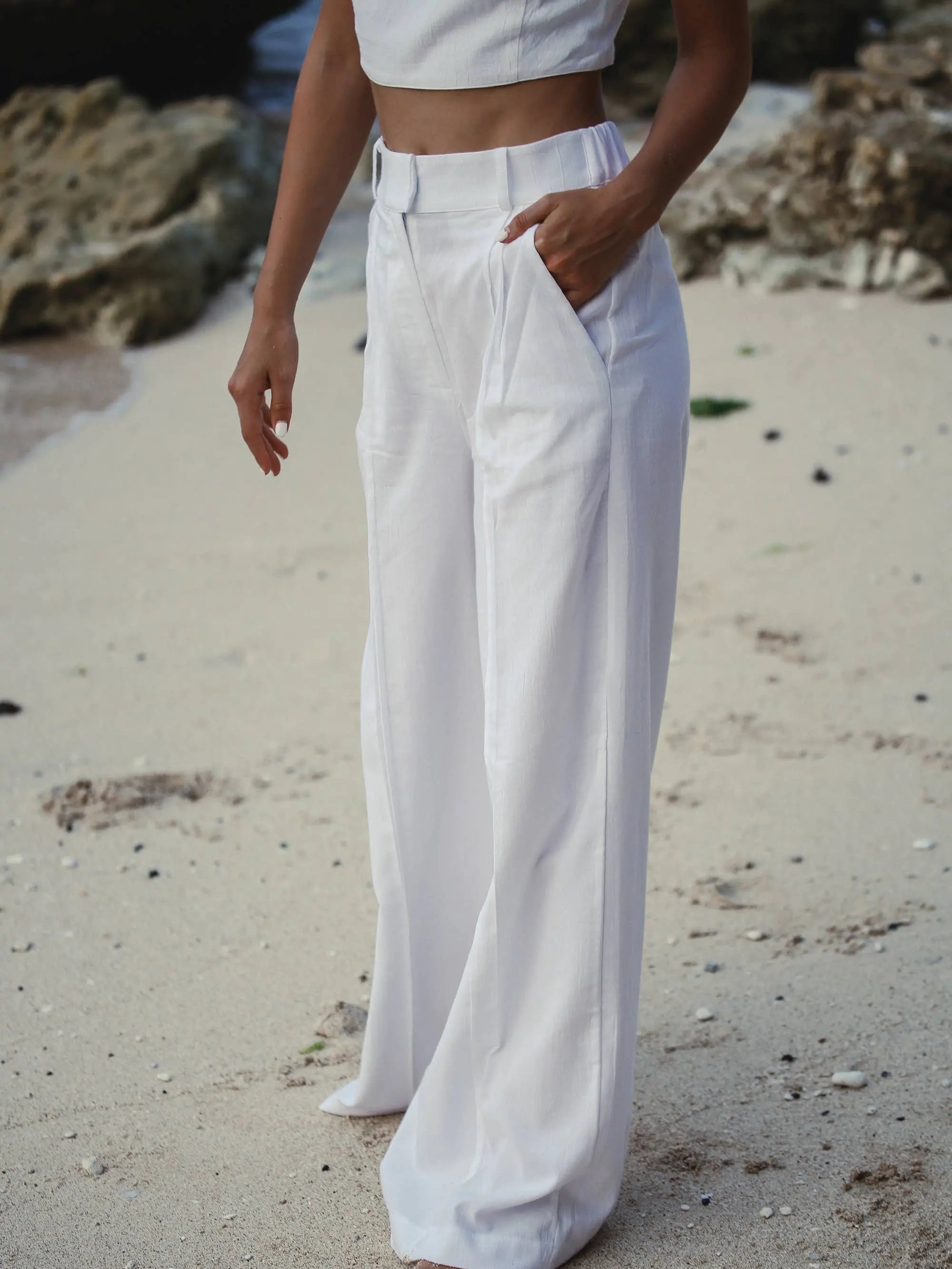 Pera Minimalist White Cotton Pants for Women - 100% Breathable Loose Fit Tailored Office & Casual Wear - Summer Fashion Classic Minimalist Style (Sizes S/M) | Perfect for Work, Travel & Everyday Chic Outfits