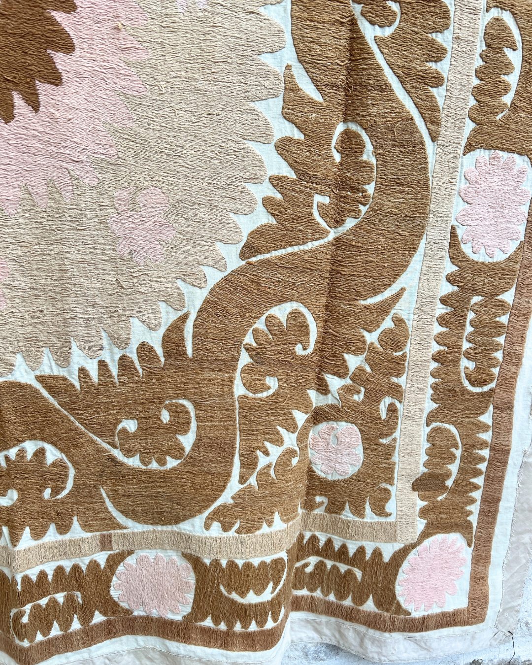Medium Suzani 057 - Handmade Cotton Suzani Throw Pillow Cover - Perfect for Boho Home Decor, Sofa & Bedroom Accent