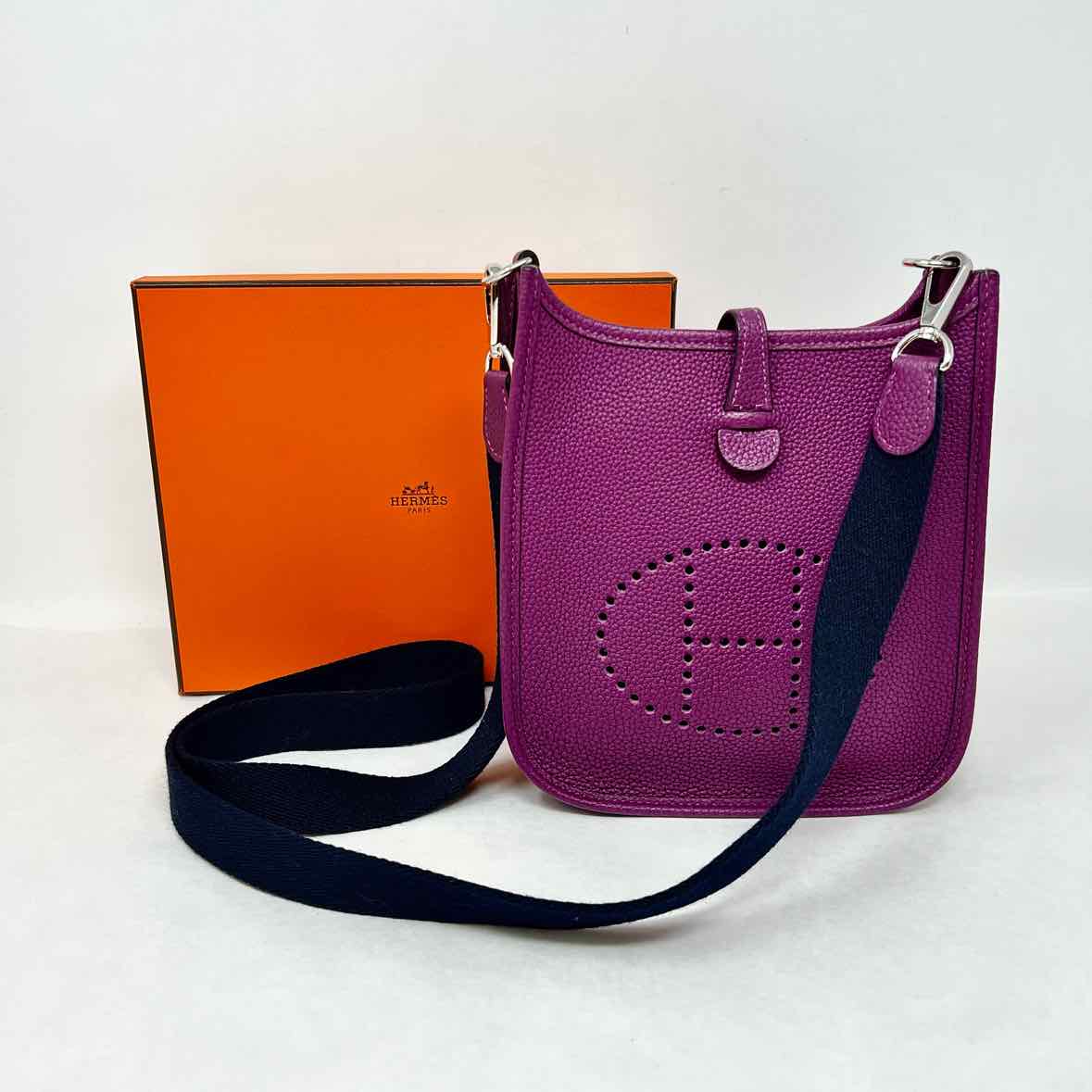 Authentic Hermes Evelyne TPM 16 Bag in Taurillon Clemence Leather - Perfect for Everyday Use, Work & Travel