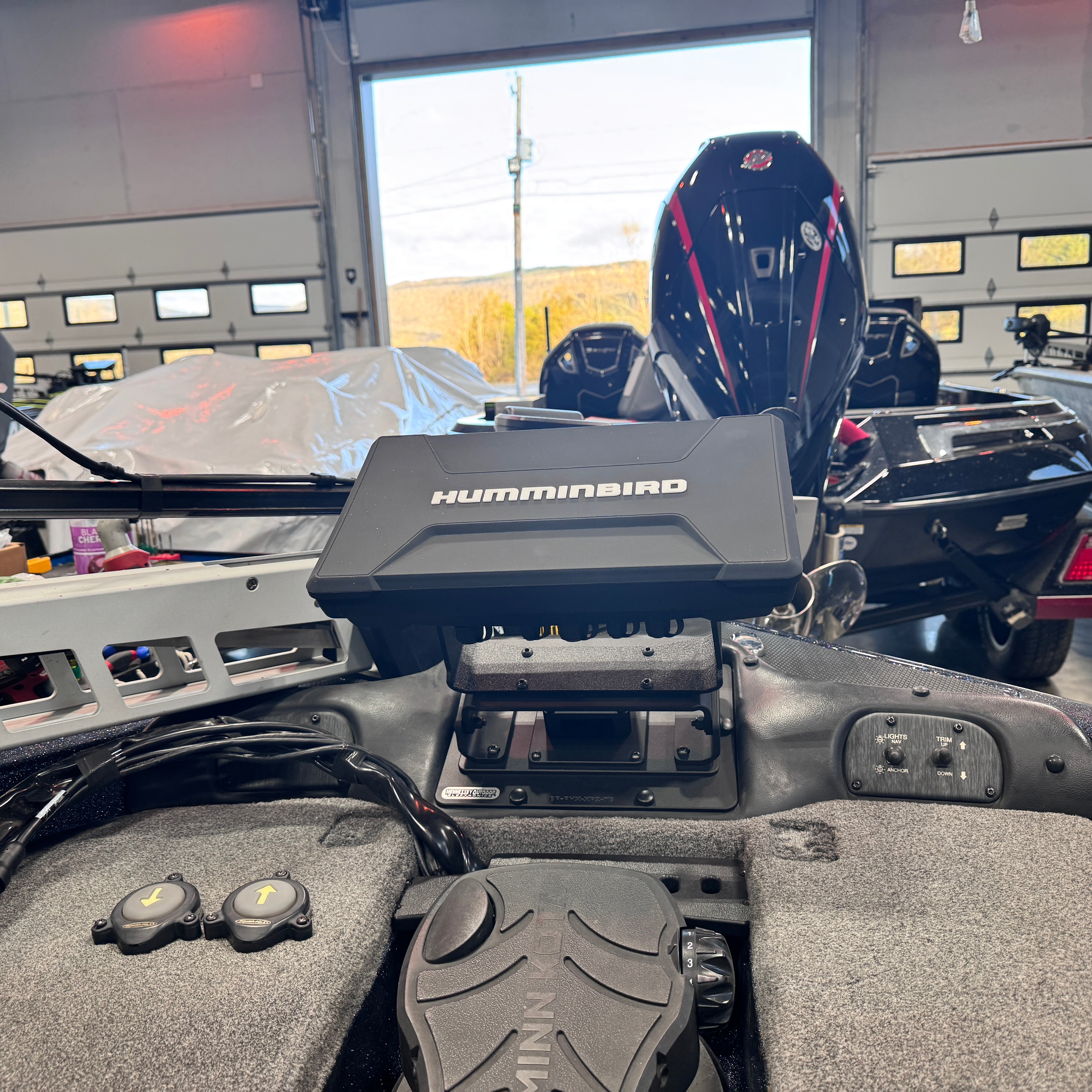 H.O.E. Single Bow Mount System for 2017 Phoenix 818, 819, 919, 920 PRO - 10.7W x 7.7H - Perfect for Boat Accessories & Marine Equipment Upgrades