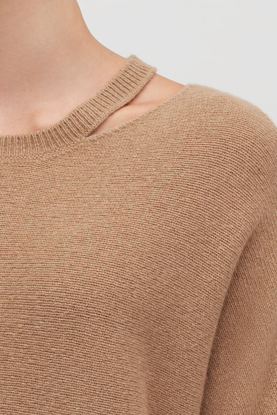 Eco-Friendly Recycled Cashmere Split Neck Sweater for Women - Soft & Sustainable Winter Pullover for Casual Wear & Office Outfits