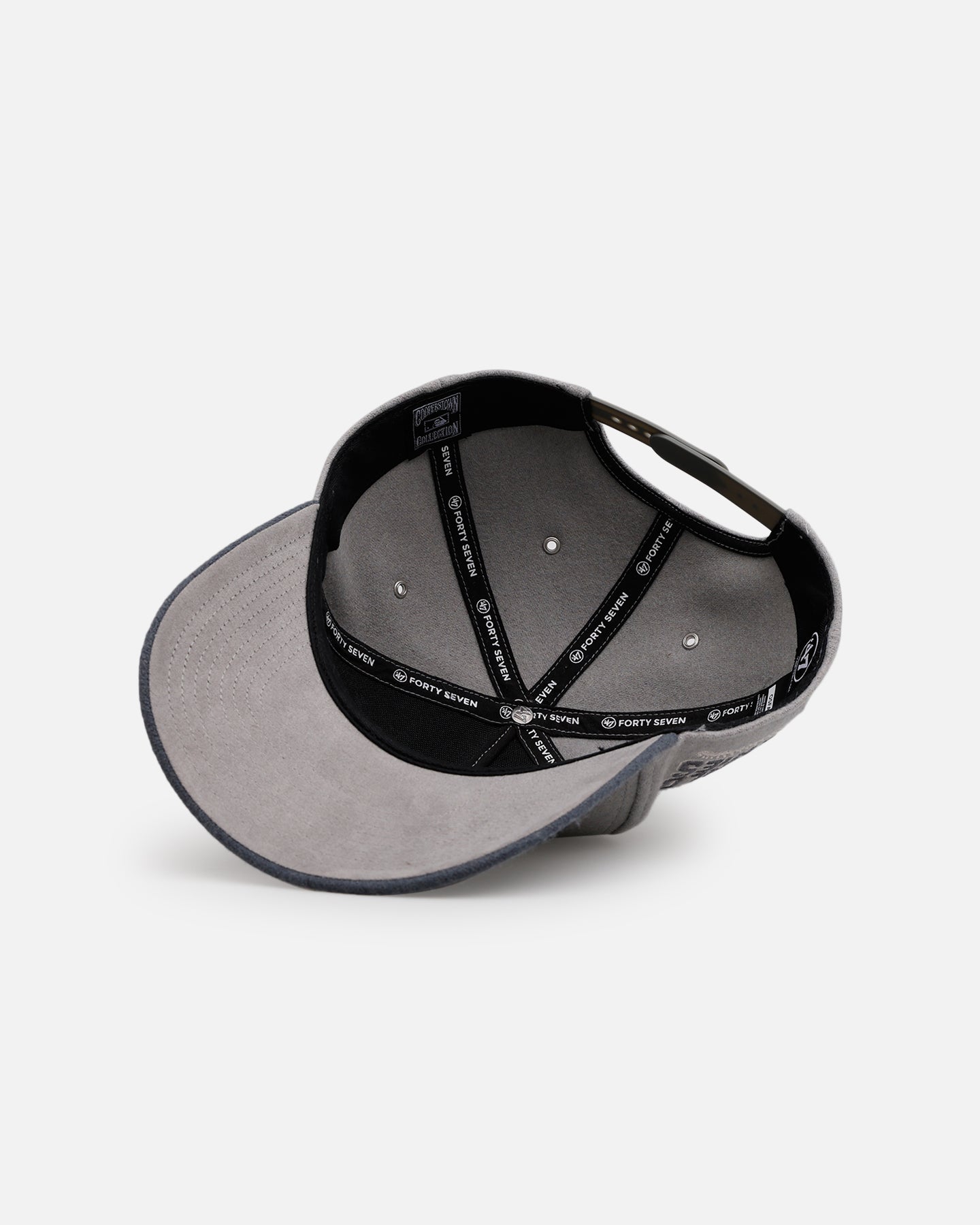 47 Brand Chicago Cubs 'Shades Of Gray' Snapback Hat - Adjustable 47 Offside Cement Baseball Cap for Men - Perfect for Game Day, Streetwear & Casual Outfits