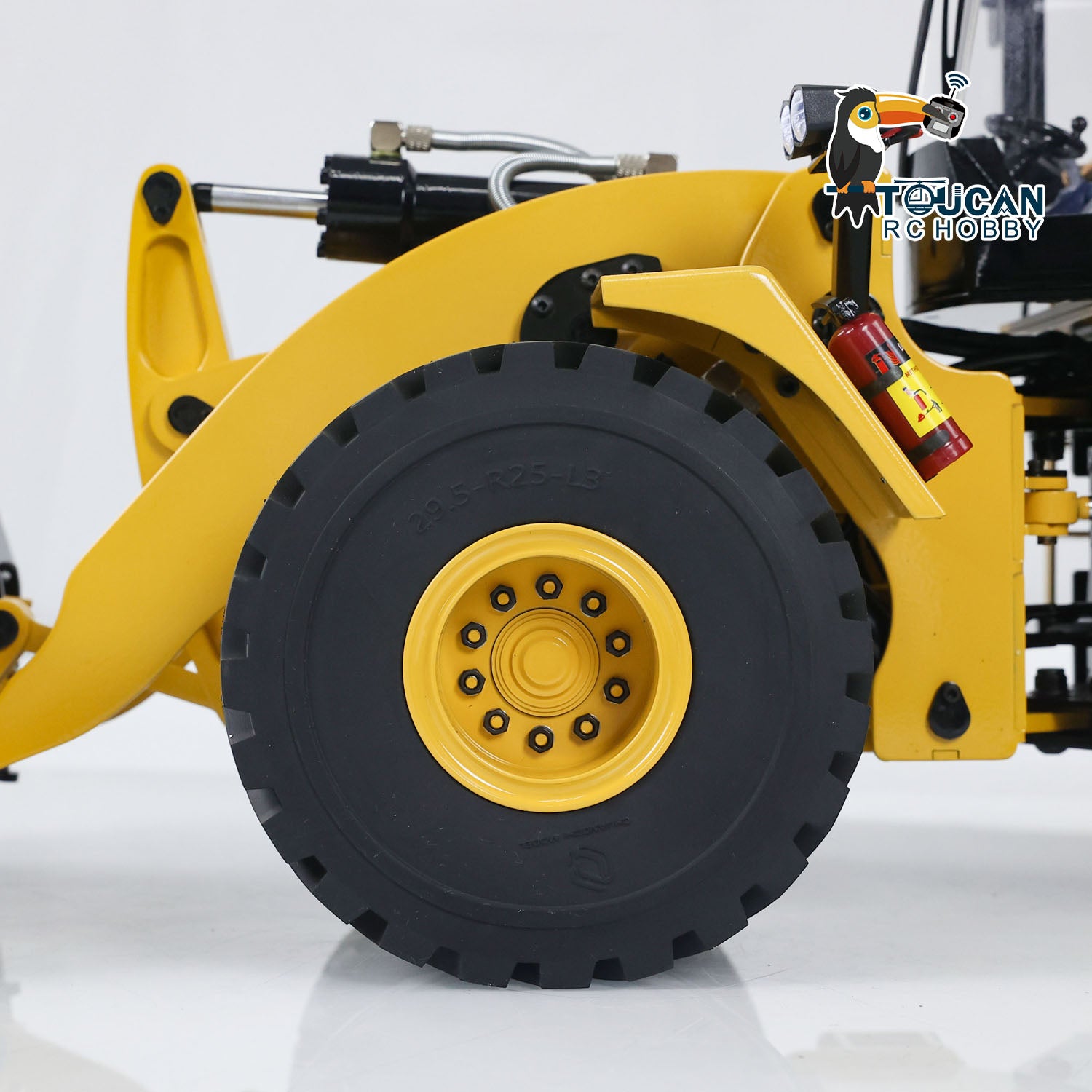1/14 Scale Metal 470 Hydraulic RC Heavy Duty Loader - Remote Control Construction Vehicle with Smoke, Sound & Light - Fully Assembled Wheel Loader Model for Construction Enthusiasts & Collectors - Perfect for RC Hobbyists, Construction Simulation & Display Collections