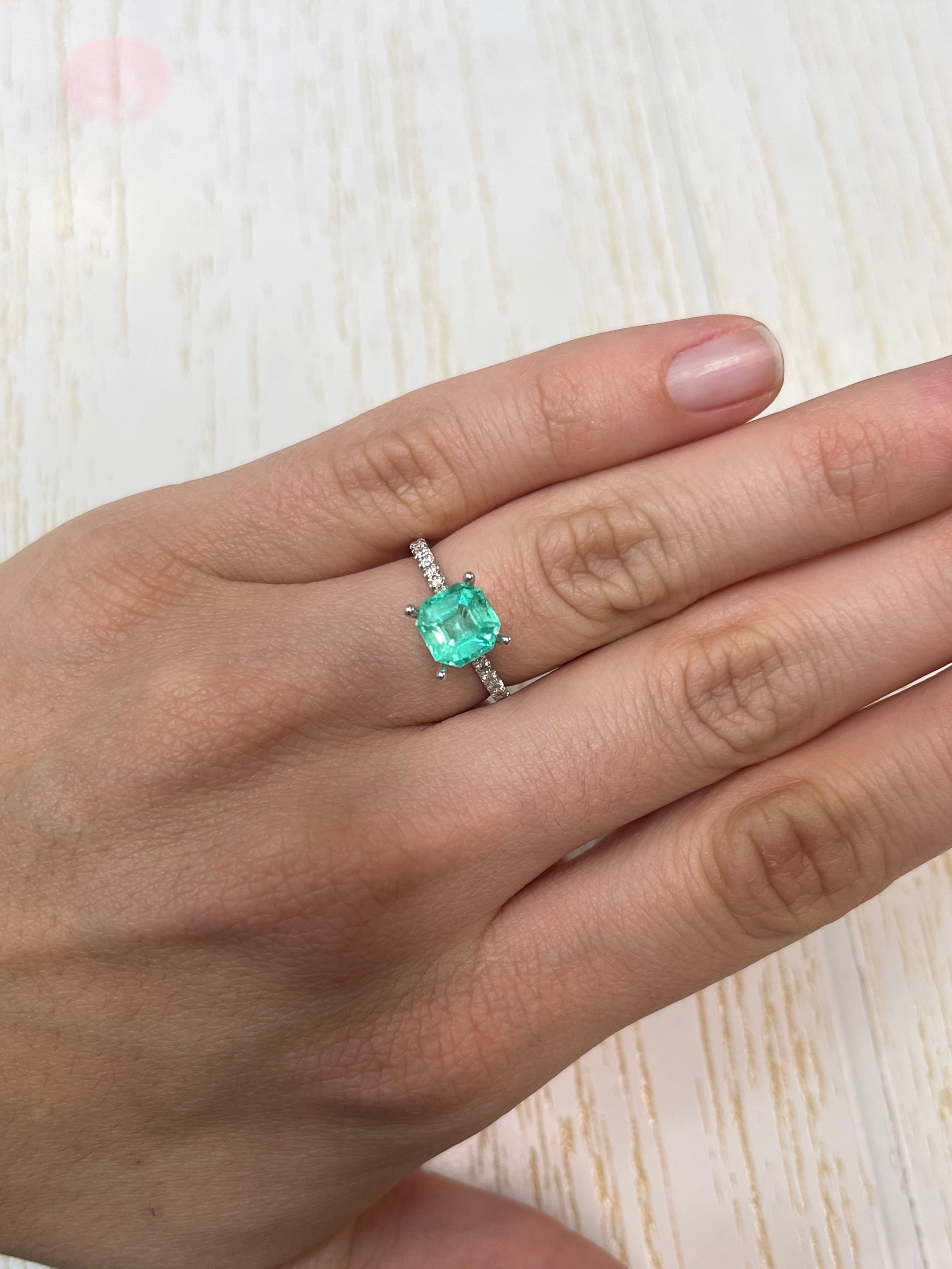 1.87 Carat 8x8mm Art Deco Style Medium Green Natural Loose Colombian Emerald Asscher Cut Gemstone for Jewelry Making, Engagement Rings & Luxury Gifts