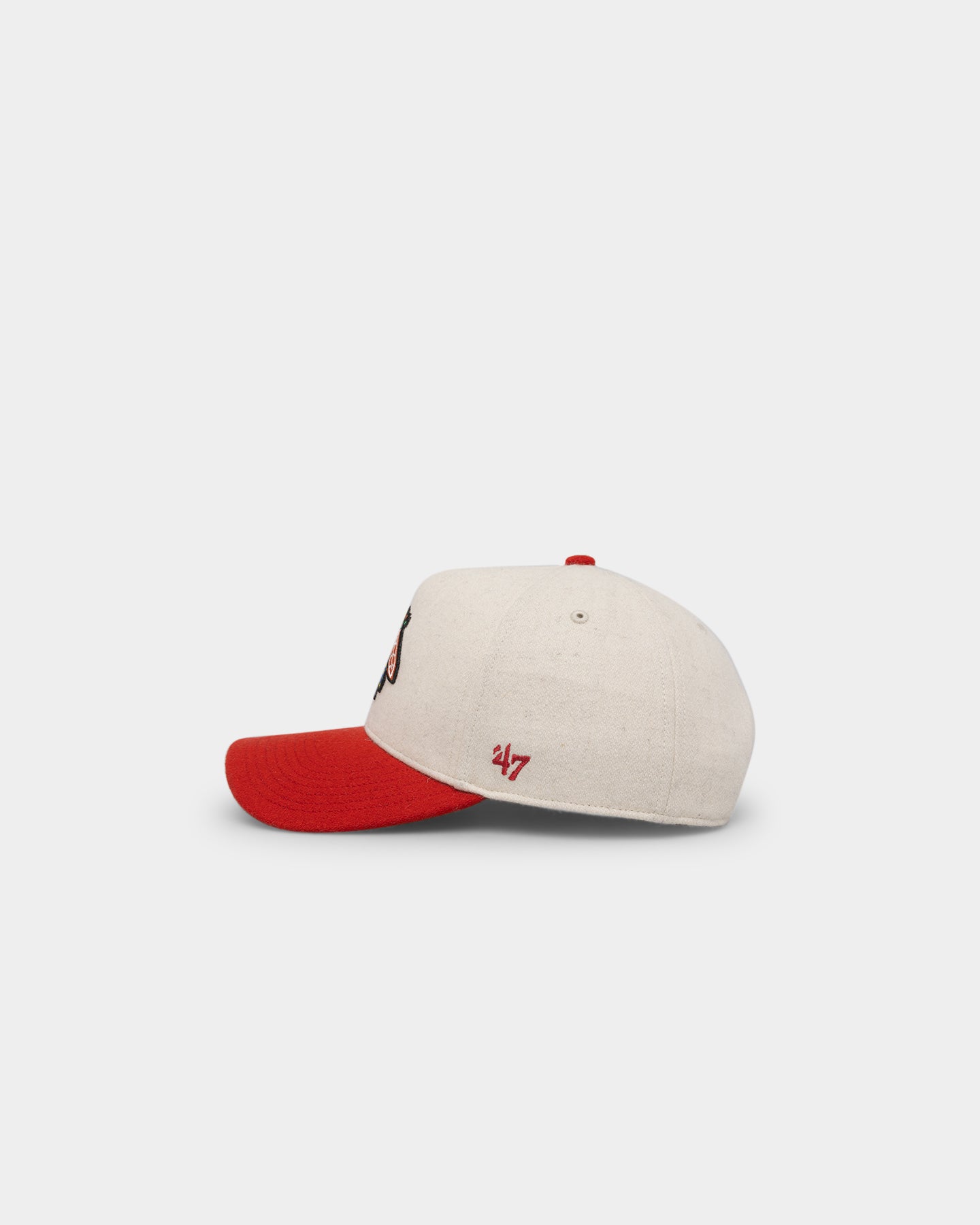 47 Brand Chicago Blackhawks Wooly Offside Sure Shot 47 MVP DT Snapback Hat - Natural/Red - Official NHL Licensed Cap for Men, Women & Fans - Perfect for Game Day, Sports Events & Streetwear Fashion