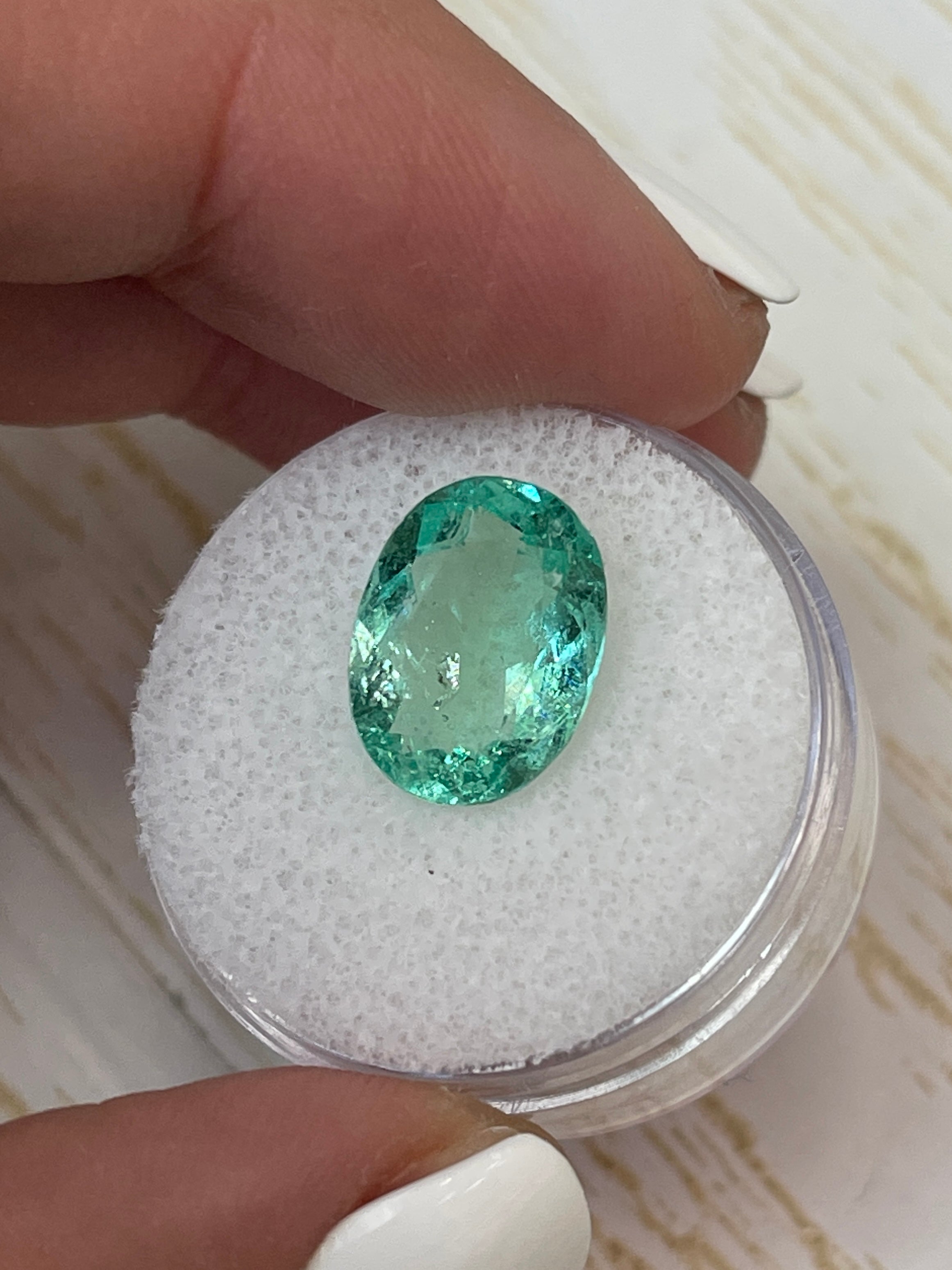 4.32 Carat 13x10mm Sea Foam Green Natural Loose Colombian Emerald Oval Cut Gemstone for Jewelry Making, Engagement Rings & Fine Collections