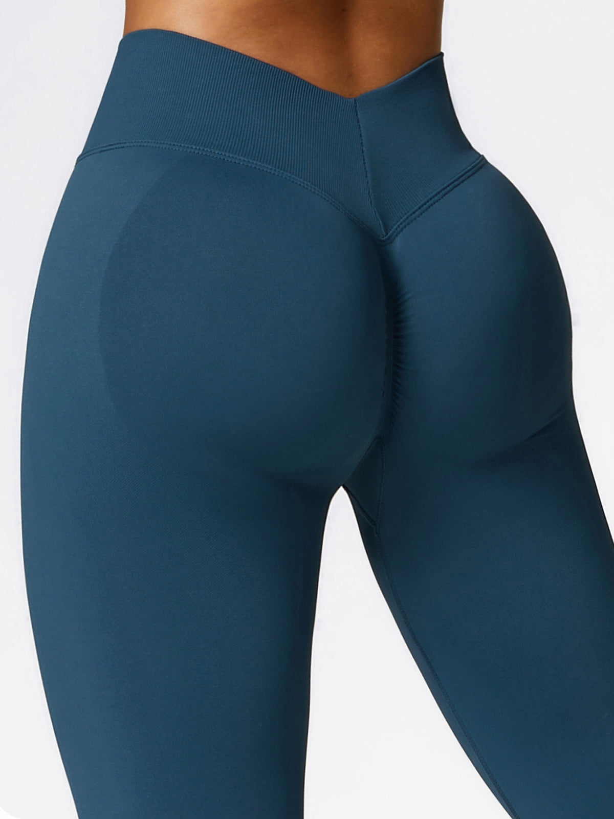 ZASUWA Women's Seamless V-Back Scrunch Butt Lifting Leggings - High Waisted Yoga Pants for Workout, Running & Gym