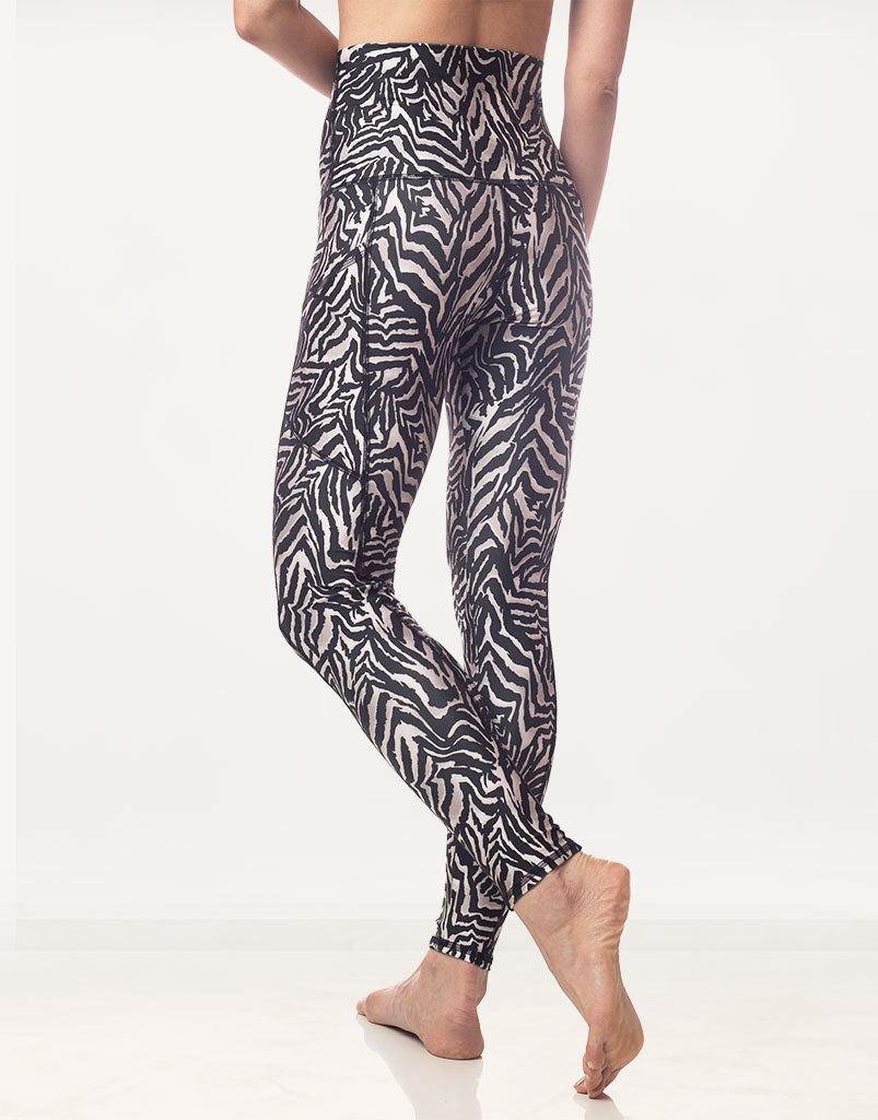 Zebra Print Pocket Leggings for Women - High Waisted Yoga Pants with Side Pockets - Perfect for Workouts, Running, and Casual Wear