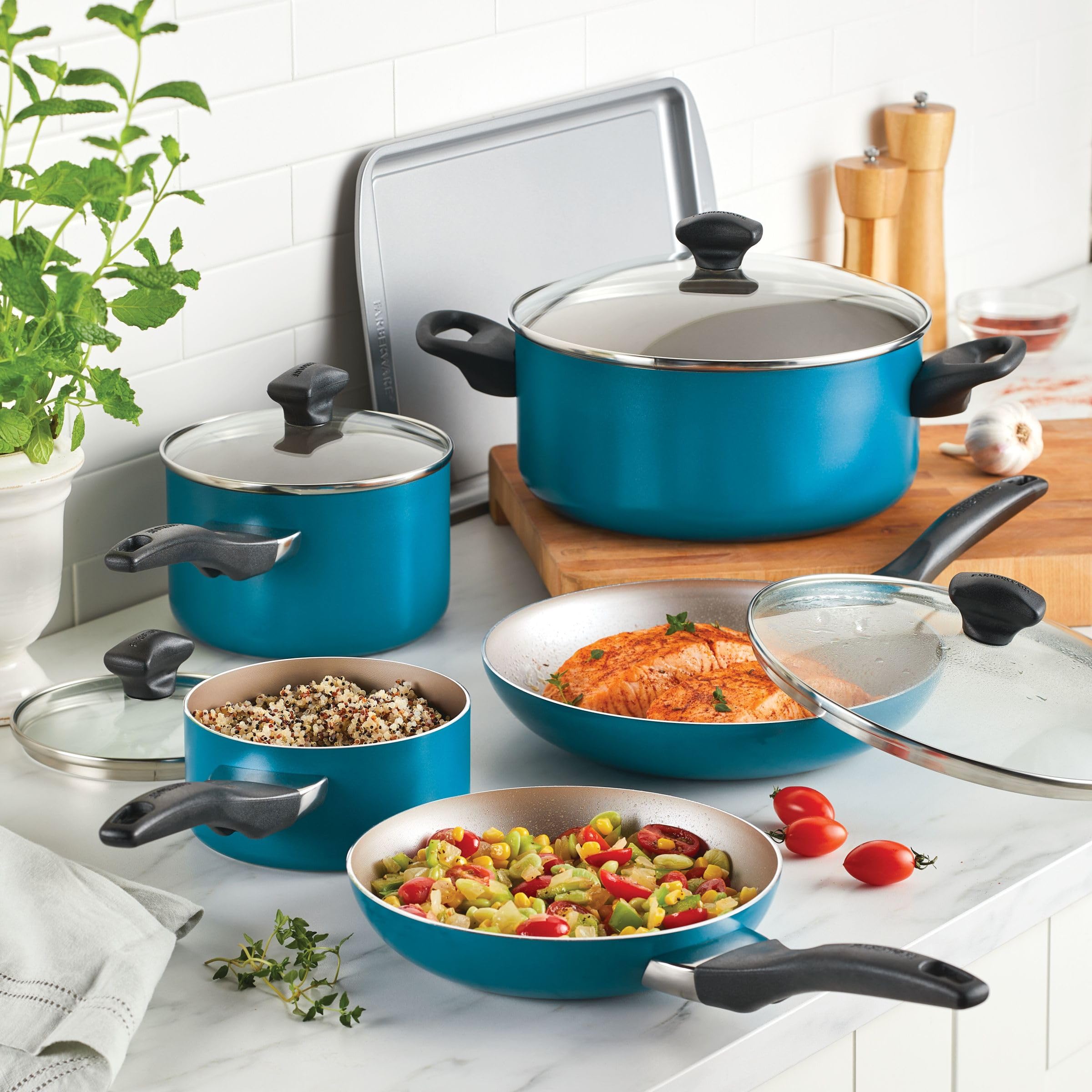 Farberware 15-Piece Nonstick Cookware Set - Dishwasher Safe Pots and Pans in Teal - Perfect for Family Cooking, Meal Prep & Everyday Kitchen Use