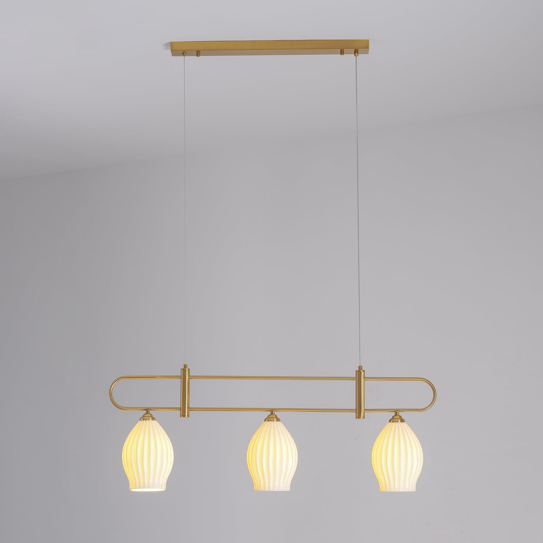 Modern Fin Pendant Light - Adjustable Hanging Ceiling Lamp for Kitchen Island, Dining Room & Bedroom | Industrial Style Lighting Fixture with Vintage Edison Bulbs