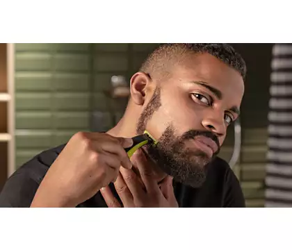 Philips One Blade Trimmer & Shaver - Multi-Length Hair Trimming for Men, Facial & Body Grooming - Perfect for Travel, Gym & Daily Use