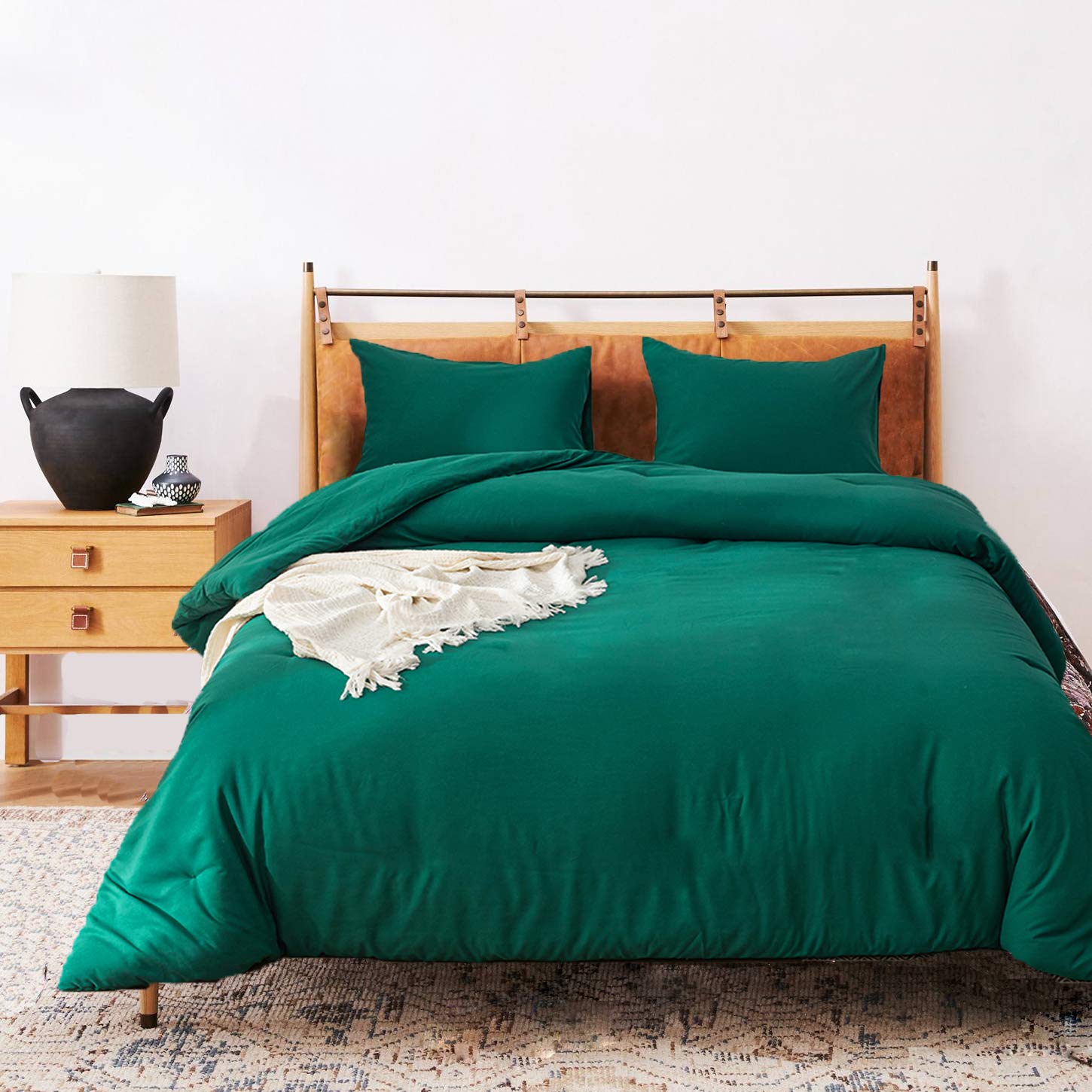 Emerald Green Comforter Set Cal King - Soft Bedding for Cozy Sleep