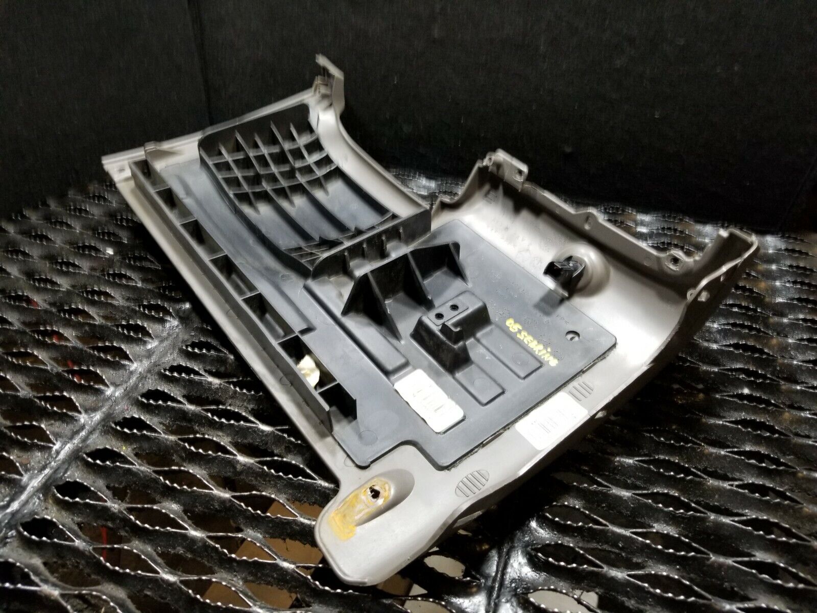2004-2006 Chrysler Sebring Convertible Left Driver Side Lower Knee Panel - OEM Replacement Part for Comfortable Driving & Easy Installation