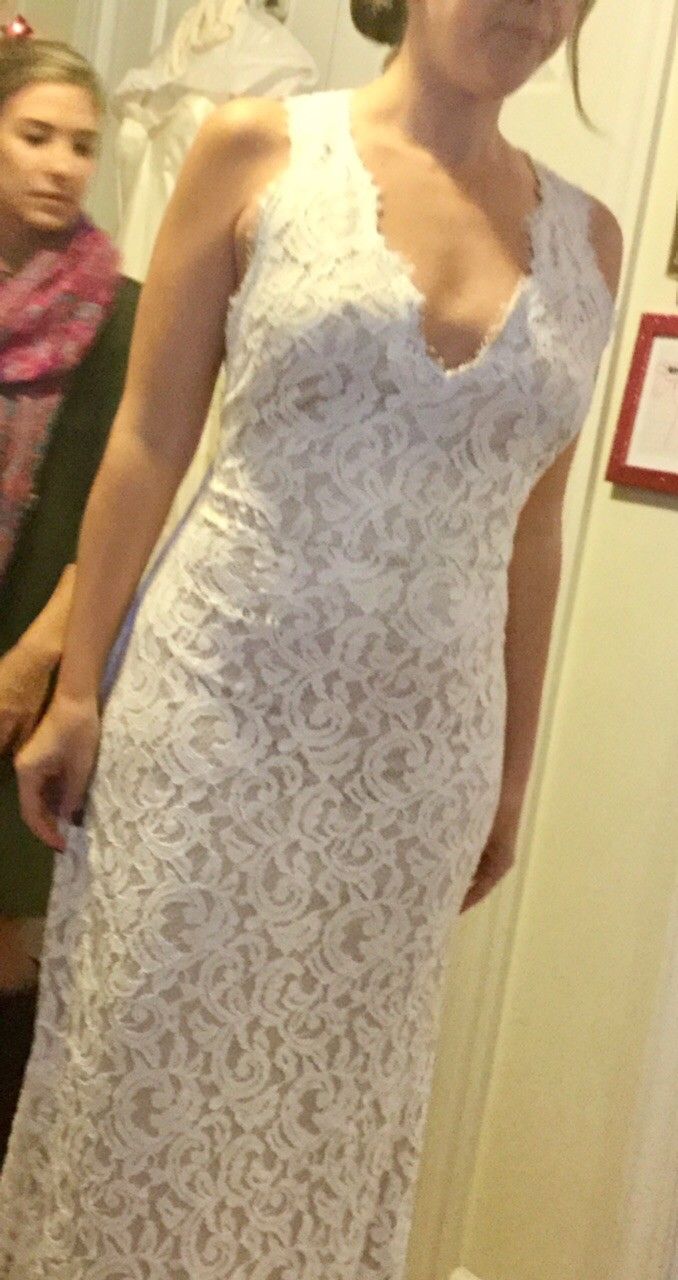 Tadashi Shoji Cheyenne Gown - Elegant Evening Dress for Women | Perfect for Weddings, Galas & Special Occasions