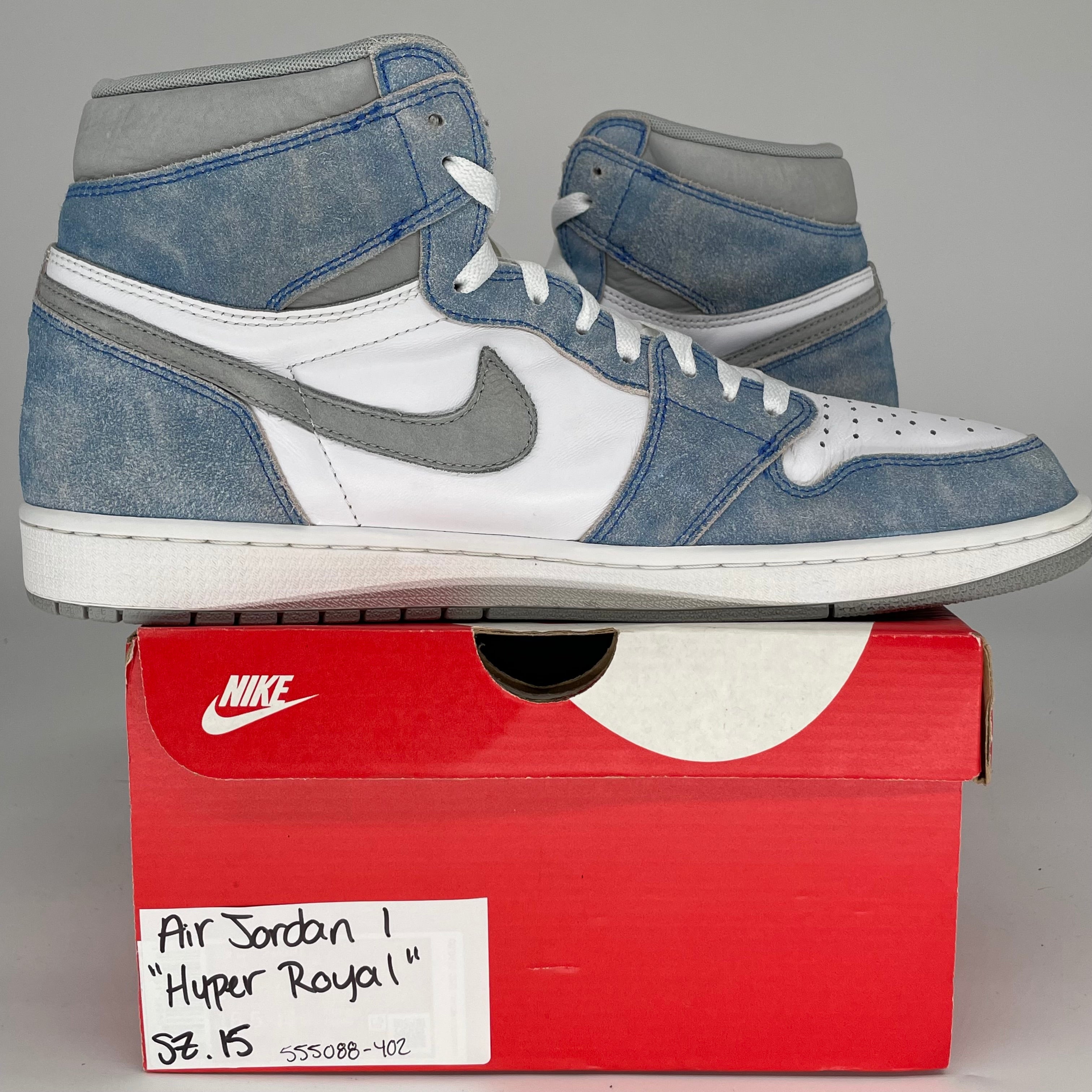 AIR JORDAN 1 HYPER ROYAL Sneakers - Men's Size 15 (555088-402) - Blue & White High-Top Basketball Shoes for Streetwear & Casual Outfits