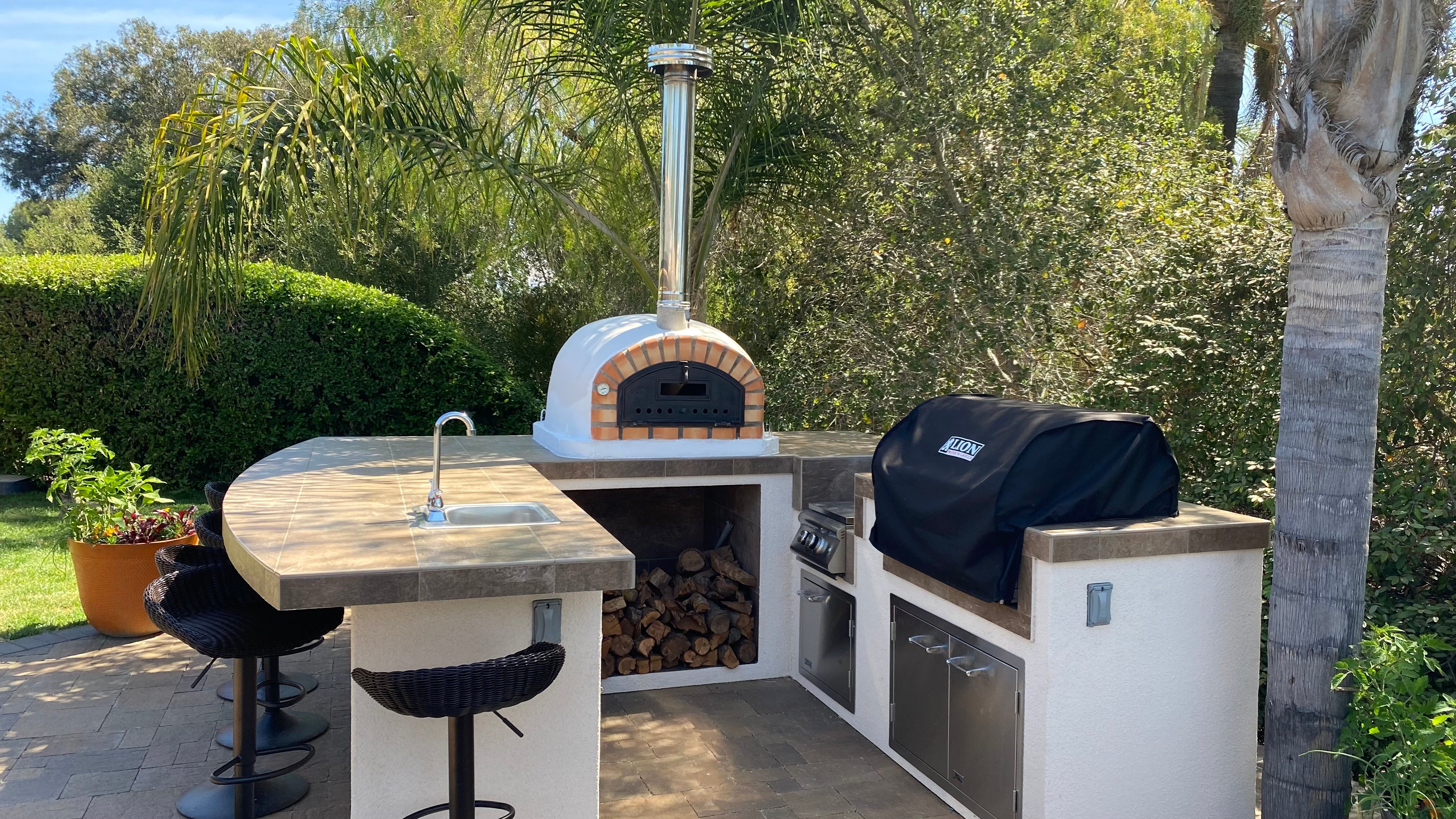 Premium PIZZAIOLI Wood Fired Pizza Oven - Outdoor & Backyard Pizza Maker - Perfect for Home, Restaurant & Catering Use