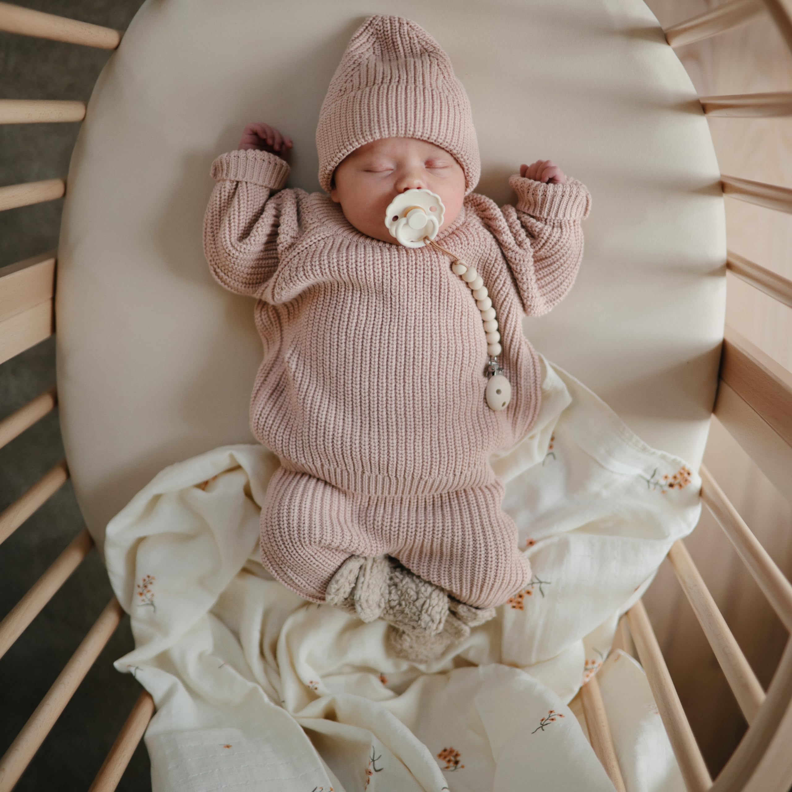 Mushie Muslin Baby Swaddle Blanket - 100% Organic Cotton Soft Breathable Receiving Blanket for Newborns | Flowers Print | Perfect for Swaddling, Nursing & Stroller Cover