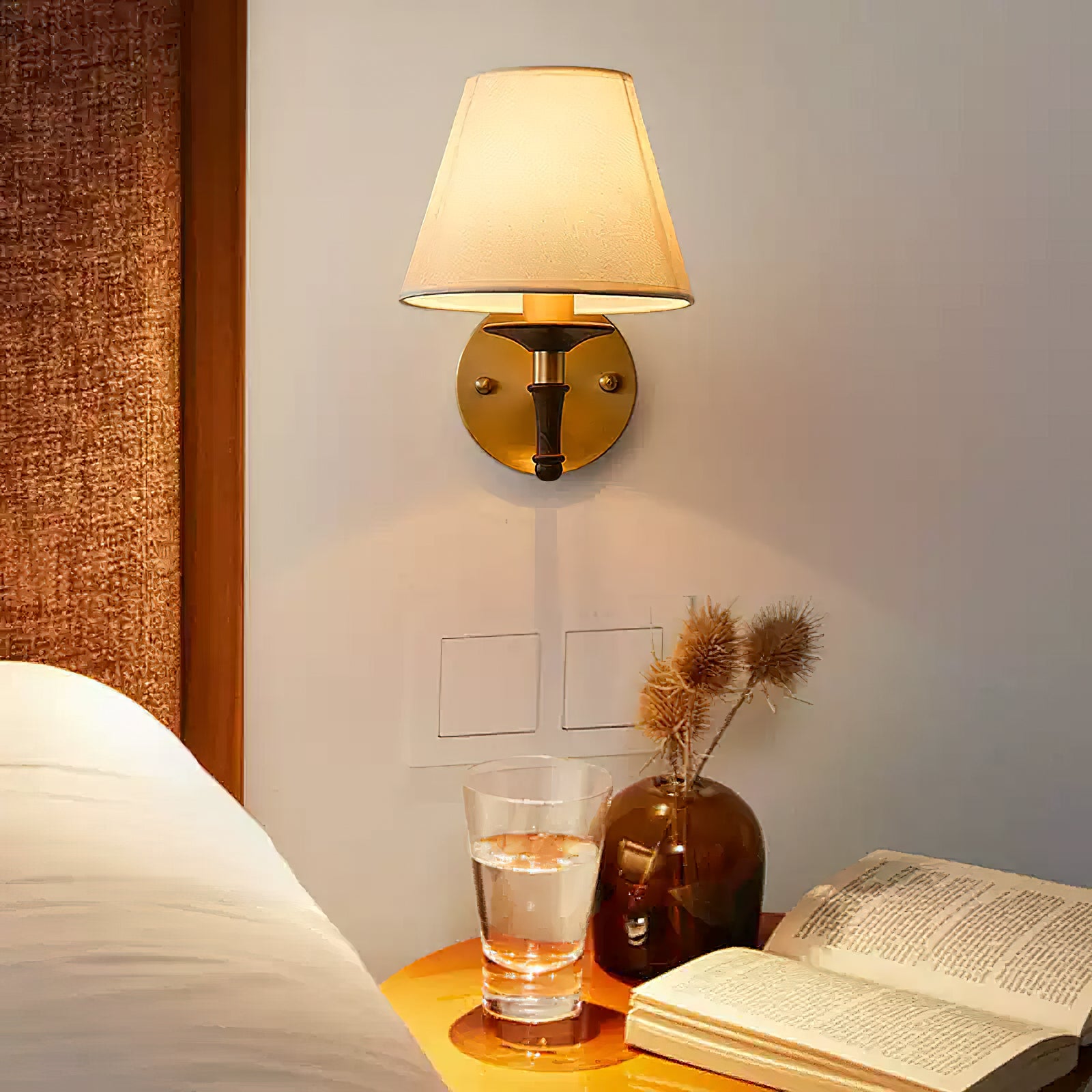 Eryn Wall Lamp - Modern LED Sconce Light Fixture for Bedroom, Living Room & Hallway | Energy-Efficient Indoor Lighting for Home Decor