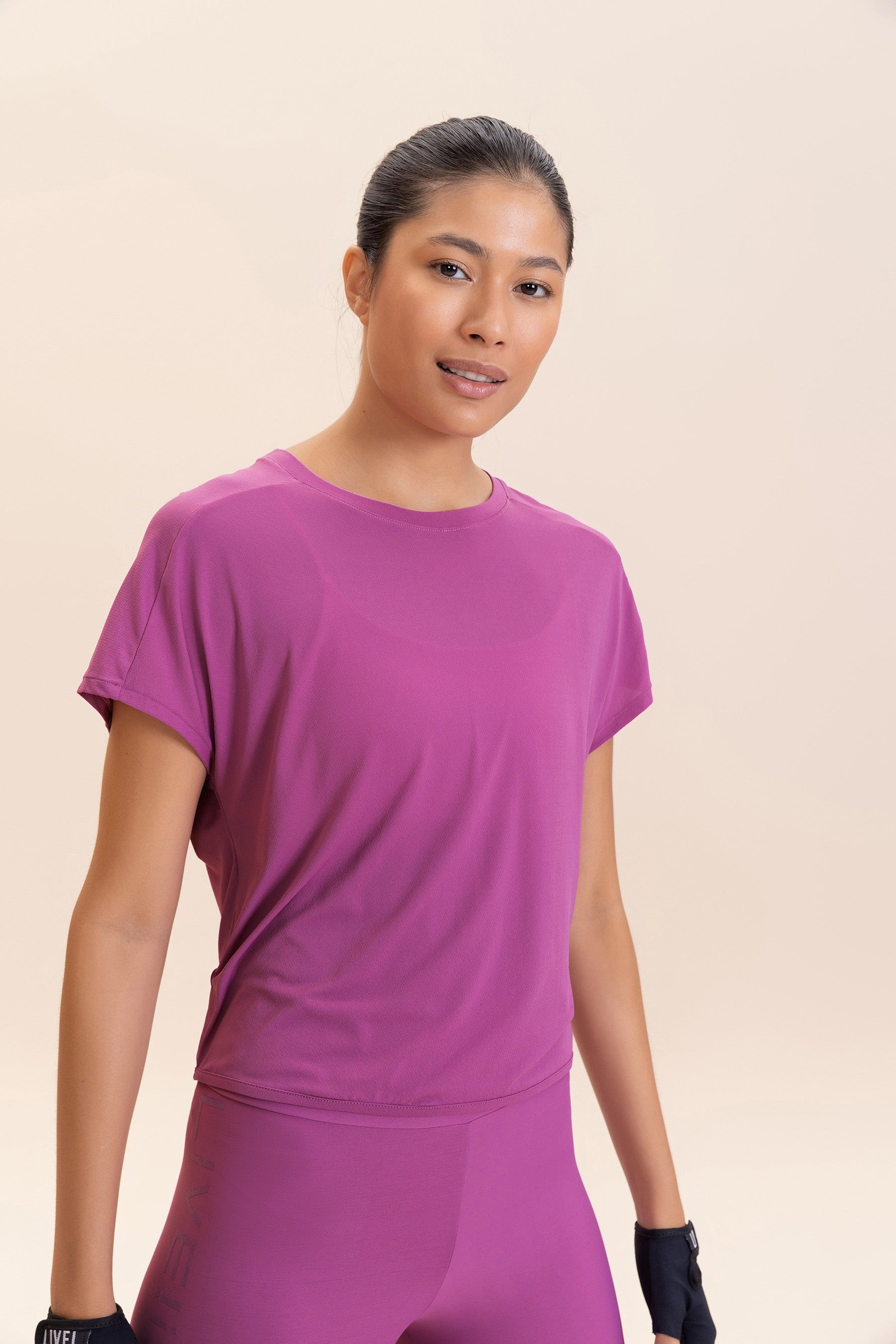 Breathable Comfort T-Shirt for Men & Women - Soft Cotton Relaxed Fit Tee for Everyday Wear, Workout & Casual Outfits