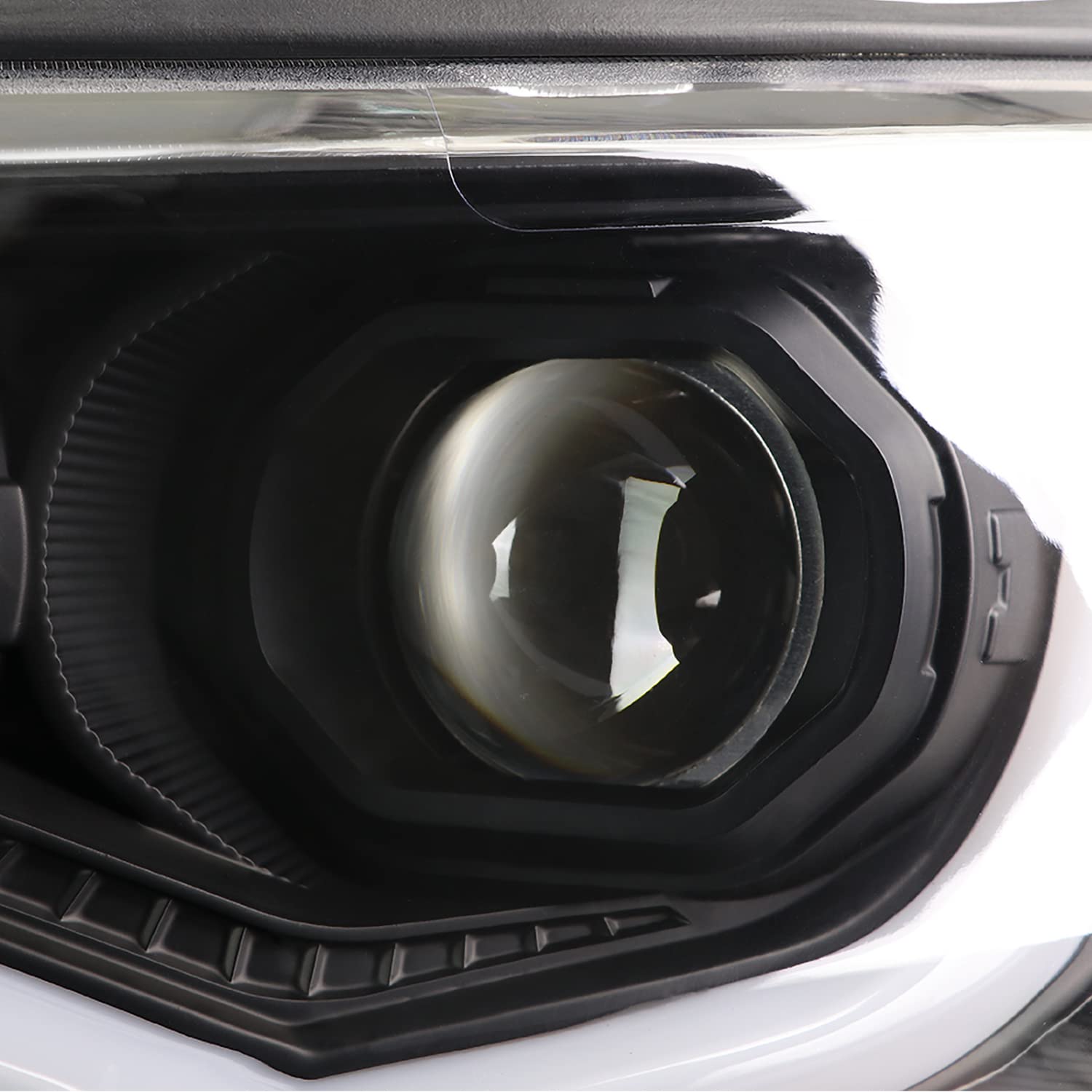 Spec-D Tuning Black LED Light Bar Projector Headlights for 2015-2022 Chevy Colorado - Left & Right Pair Headlamp Assembly - Upgrade Your Truck Lighting for Off-Road & Night Driving
