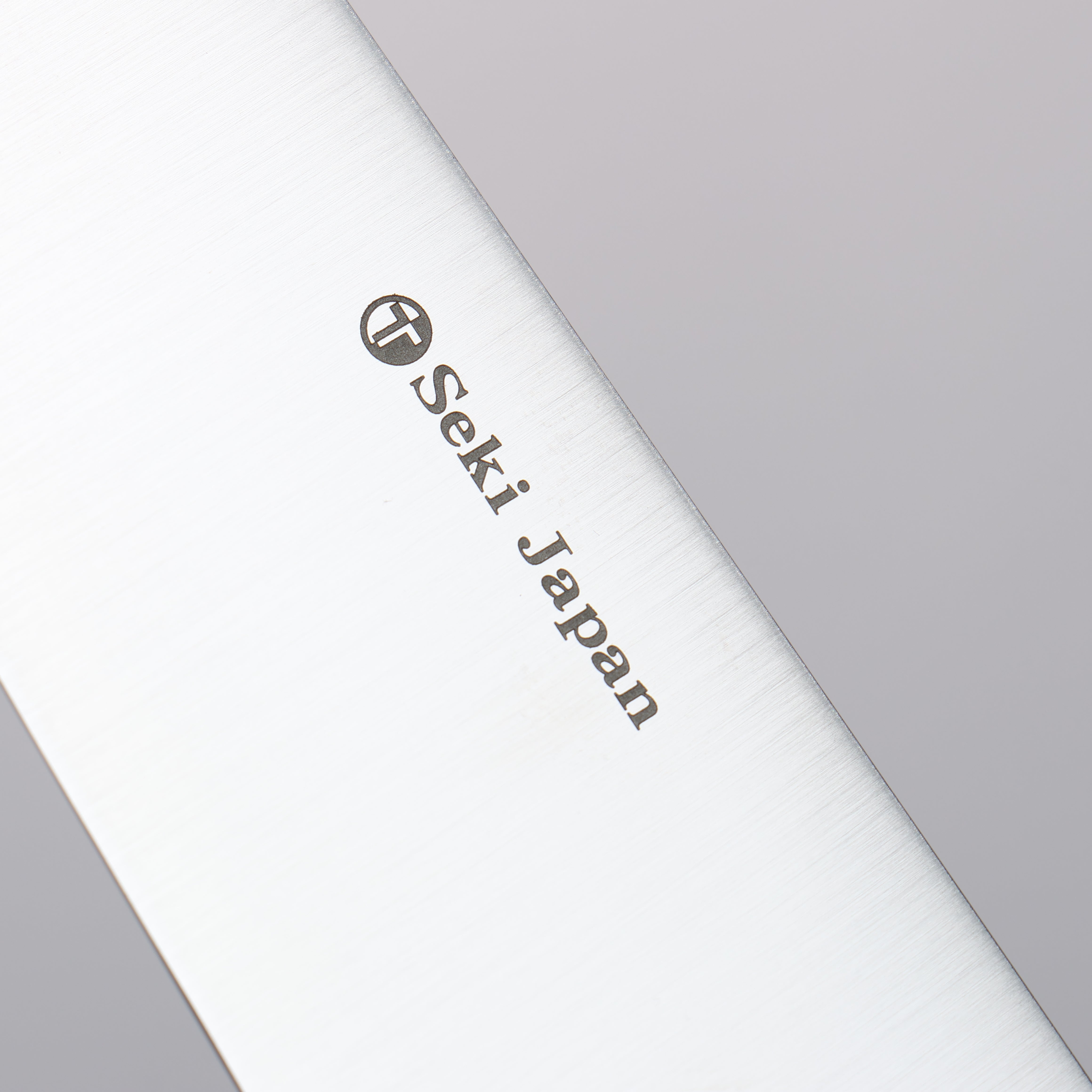 Premium Kanetsune Ichizu VG10 Steel Sujihiki Sushi Knife 240mm - Japanese Chef Knife with Brown Pakkawood Handle for Slicing Raw Fish, Sashimi & Meat - Perfect for Professional Chefs & Home Cooking