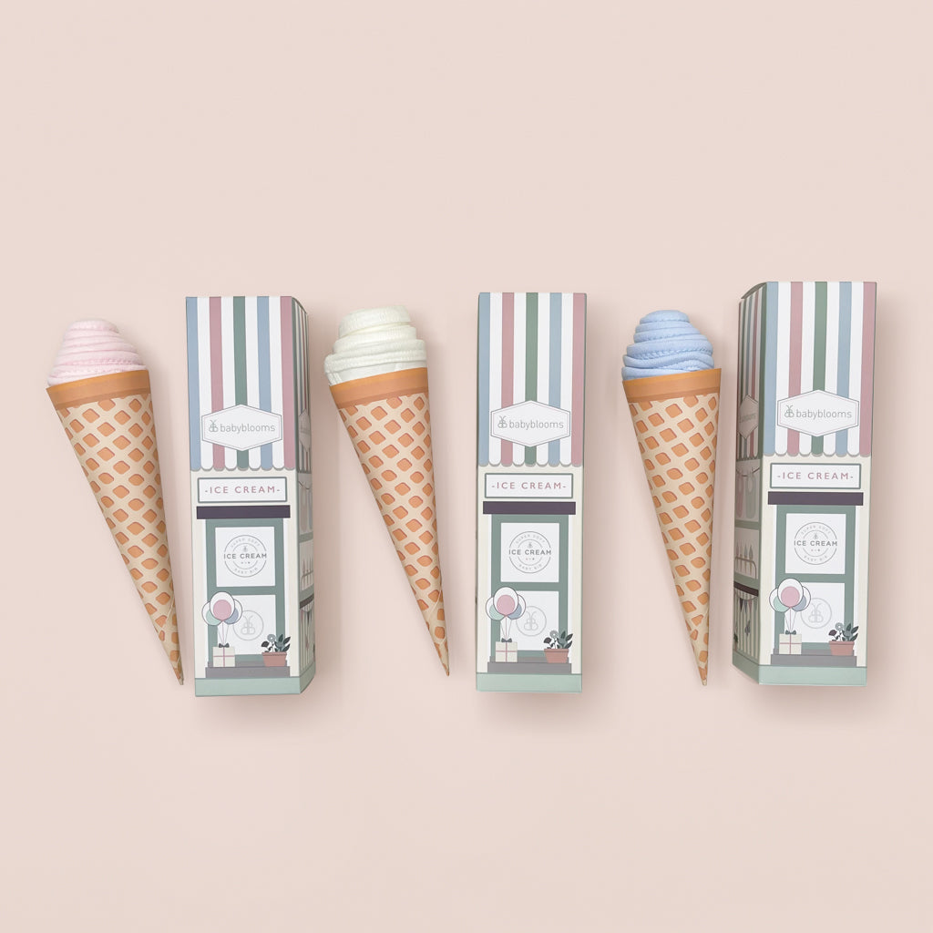 Premium Ice Cream Cone Bib - Soft & Absorbent for Mess-Free Eating - Perfect for Kids, Adults & Ice Cream Lovers