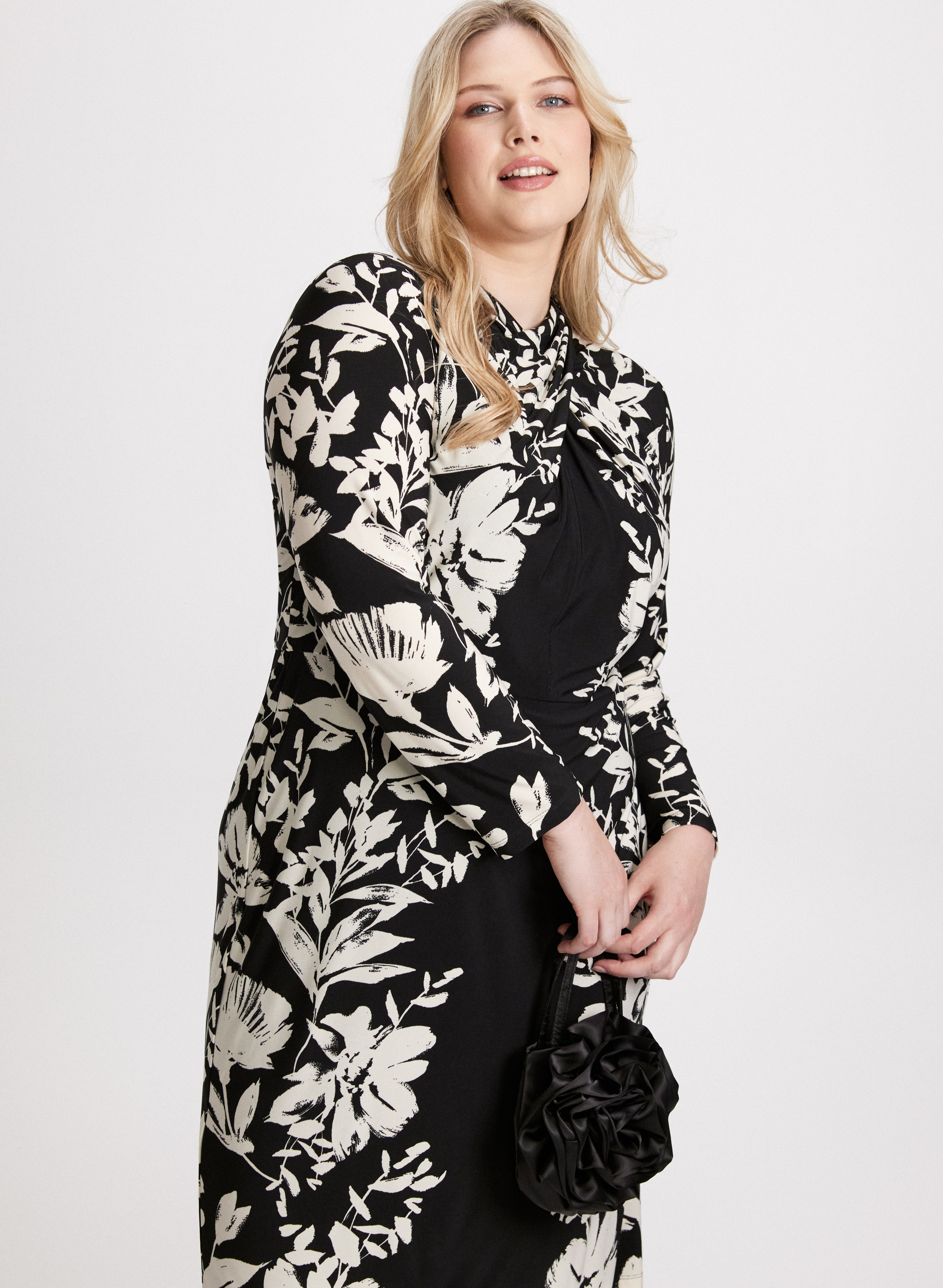 Floral Print Summer Dress for Women - Elegant A-Line Casual Dress with Placement Floral Design, Perfect for Beach, Party & Vacation