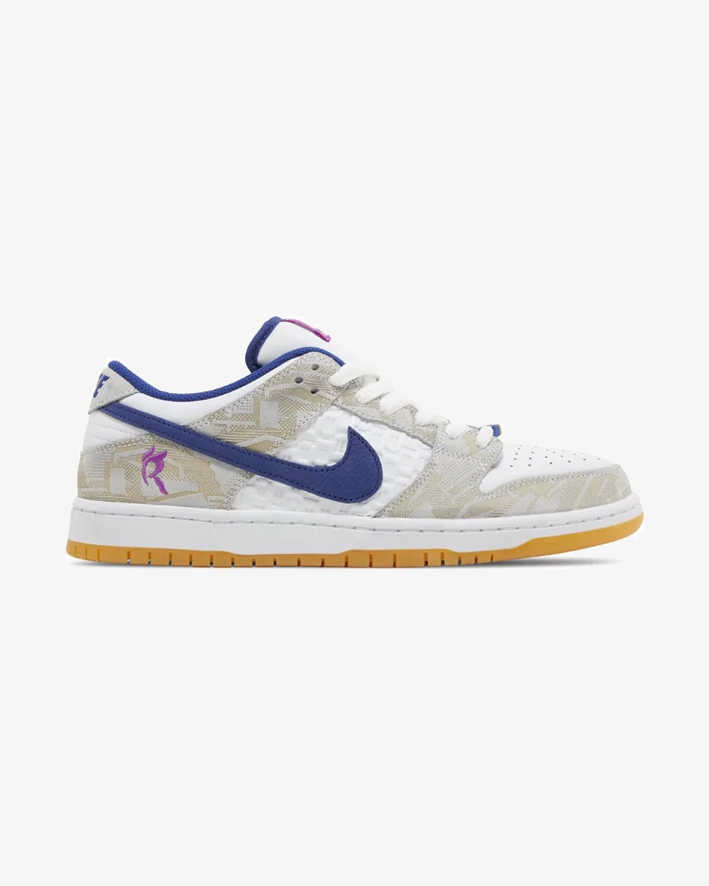 Nike SB Dunk Low X Rayssa Leal - Skateboarding Shoes for Women & Men - Perfect for Streetwear & Sneaker Collectors