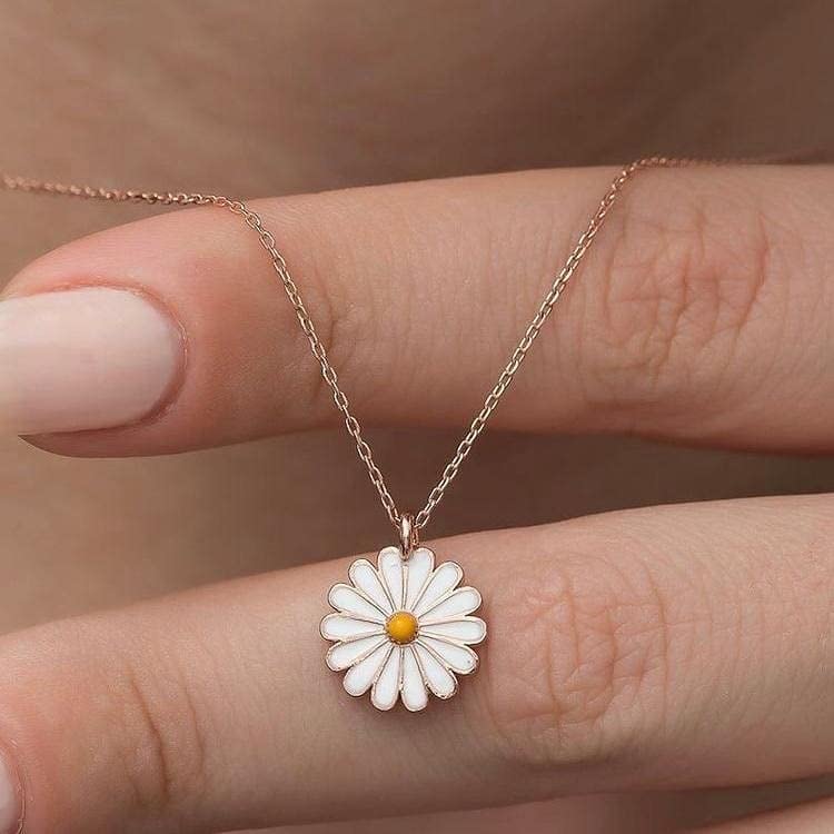 Dulcett Fashion Daisy Pendant Necklace for Women & Girls - Floral Flower Chain Jewelry with White Charm Pendant | Perfect for Birthday Gifts, Anniversaries & Everyday Wear