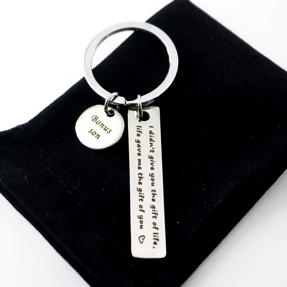 Unique Stepdaughter & Stepmother Gift Set - Heartfelt Bonus Daughter & Mom Keychains for Special Occasions | Perfect for Birthdays, Mother's Day & Family Celebrations