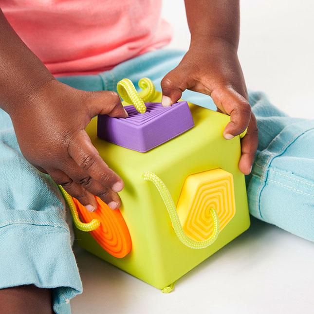 Fat Brain Toys OombeeCube - Sensory Baby Toy for Early Learning & Development - Perfect for Playtime, Teething & Toddler Exploration