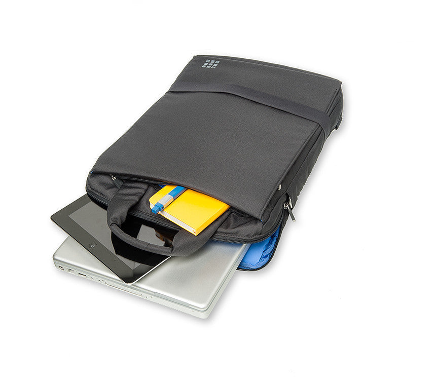 Moleskine Vertical Laptop Bag for MacBook Pro 15.4 inch - Slim Protective Case for iPad, Tablet & Digital Devices - Perfect for Work, Travel & College