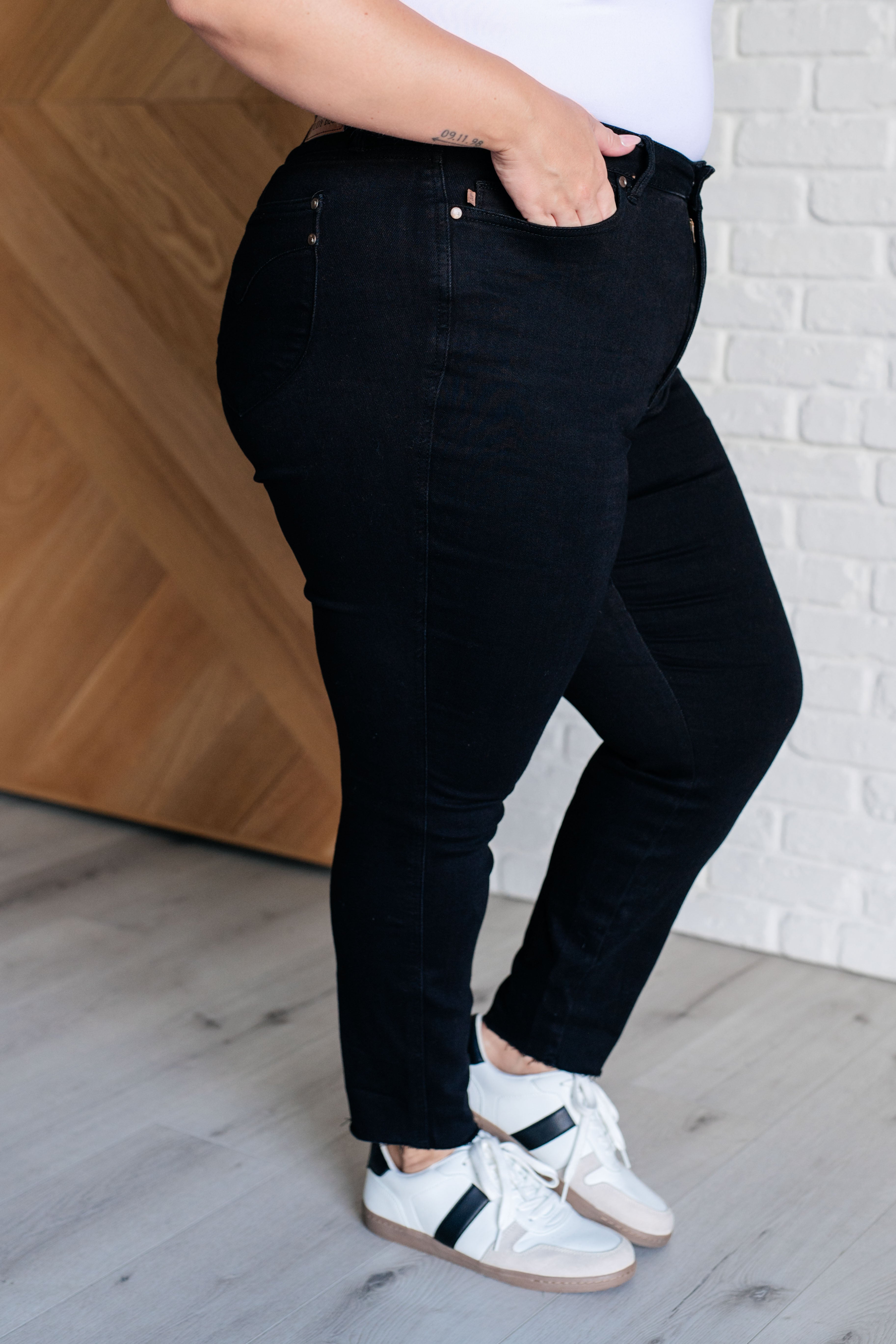 Nicole High Waisted Tummy Control Skinny Jeans for Women - Slimming Black Denim Pants | Perfect for Work, Date Night & Everyday Wear