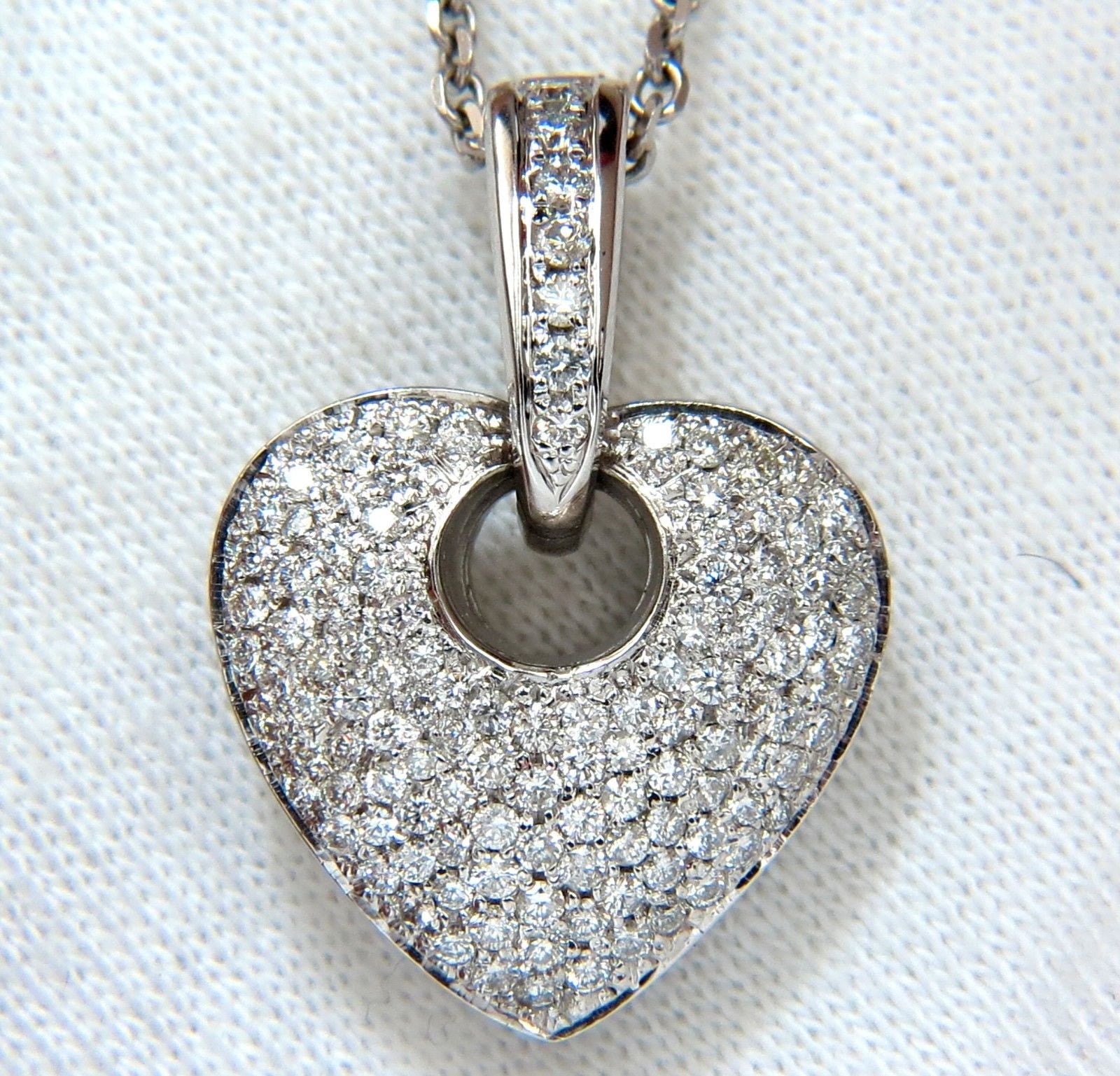 1.85CT Natural Diamonds Modified Heart Dangle Pendant Bead Set in 18KT Gold (VS Clarity) - Elegant Jewelry for Weddings, Anniversaries & Special Occasions