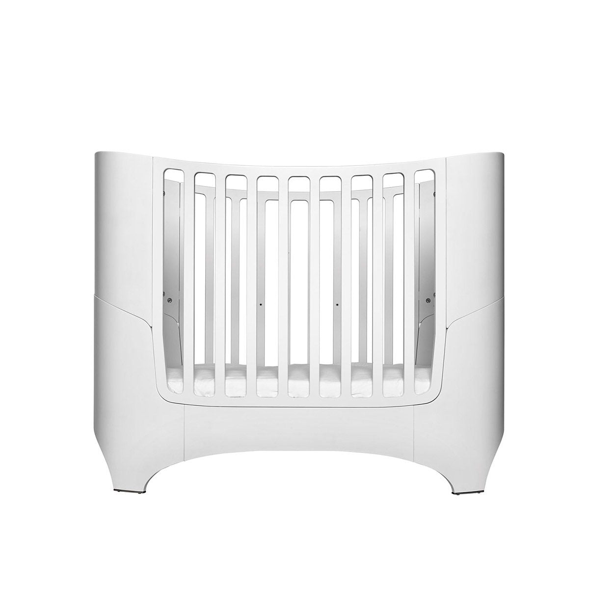LEANDER Classic White Baby Cot - Premium Wooden Crib for Nursery, Bedroom & Daycare Use