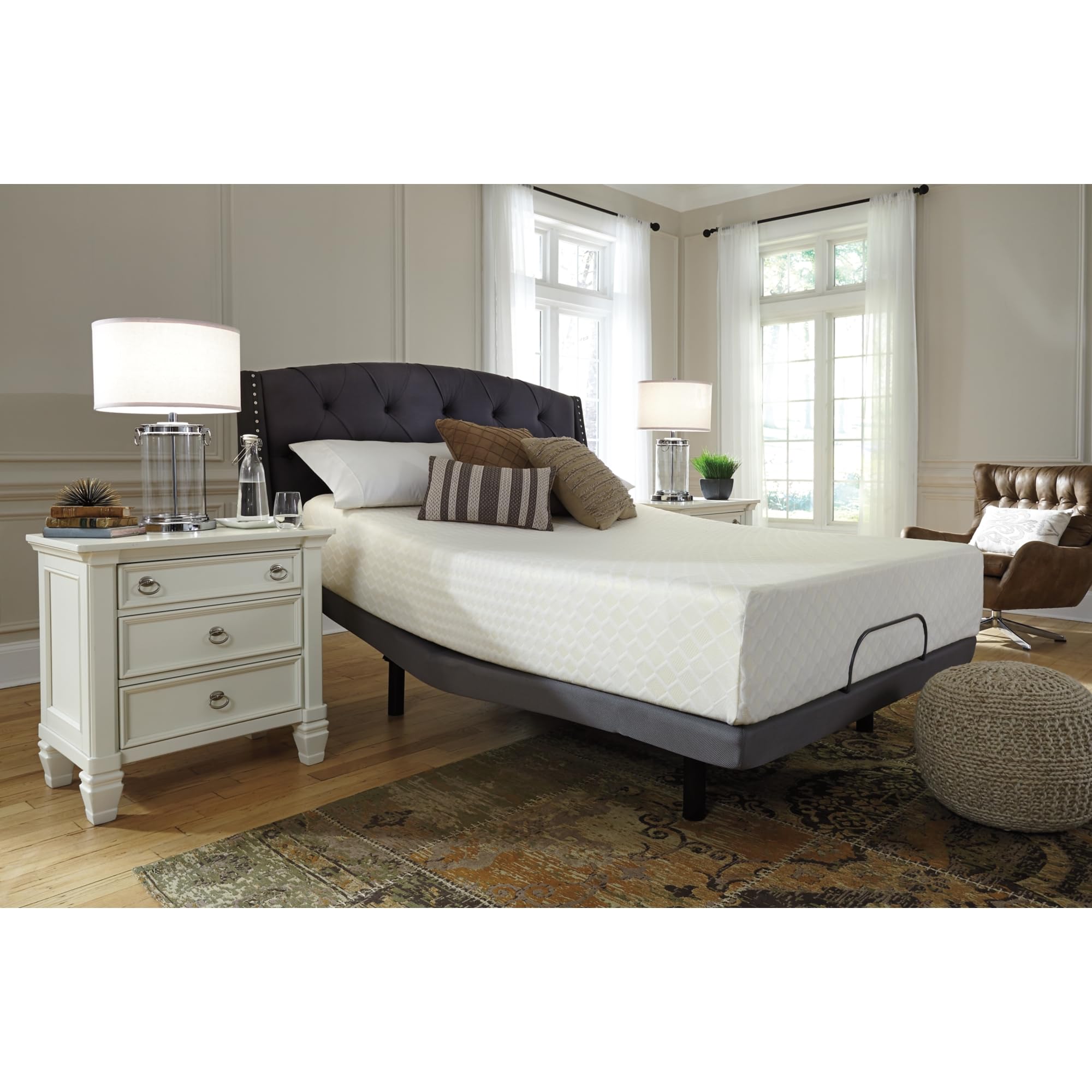 Signature Design by Ashley Queen Size Chime 12 Inch Medium Firm Memory Foam Mattress with Green Tea & Charcoal Gel - Pressure Relief & Cooling Support for Back, Stomach & Side Sleepers | Perfect for Bedroom, Guest Room & Apartment