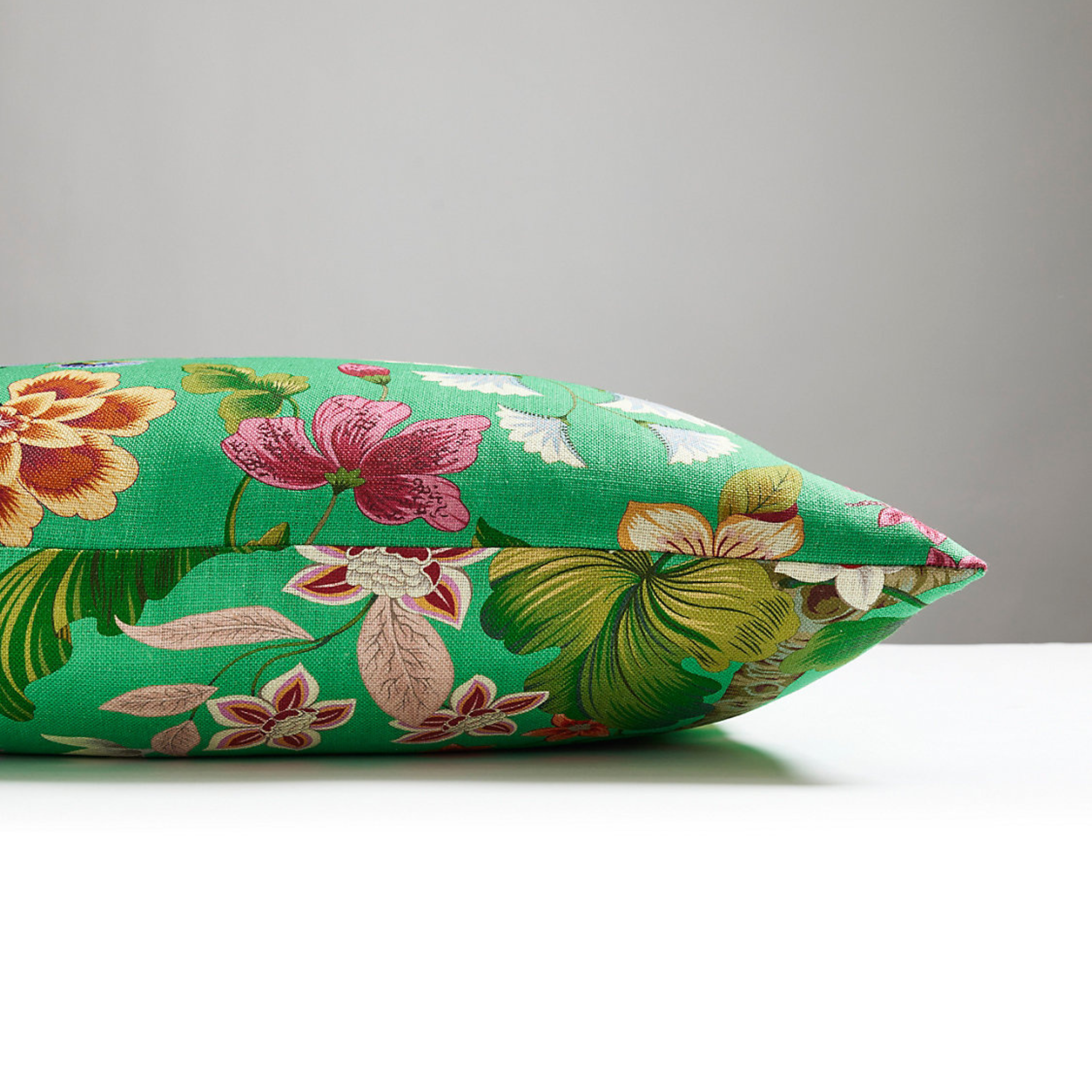 Botany Bay Pillow - Soft & Comfortable Decorative Throw Pillow for Couch, Bed, Sofa - Perfect for Living Room, Bedroom, and Home Decor