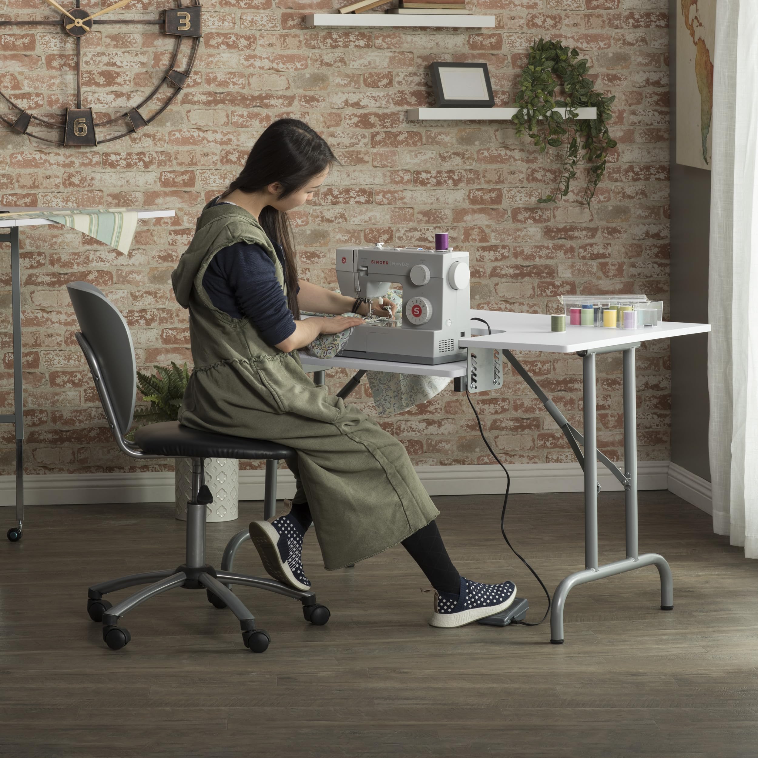 Foldable Multipurpose Sewing Table 47.5