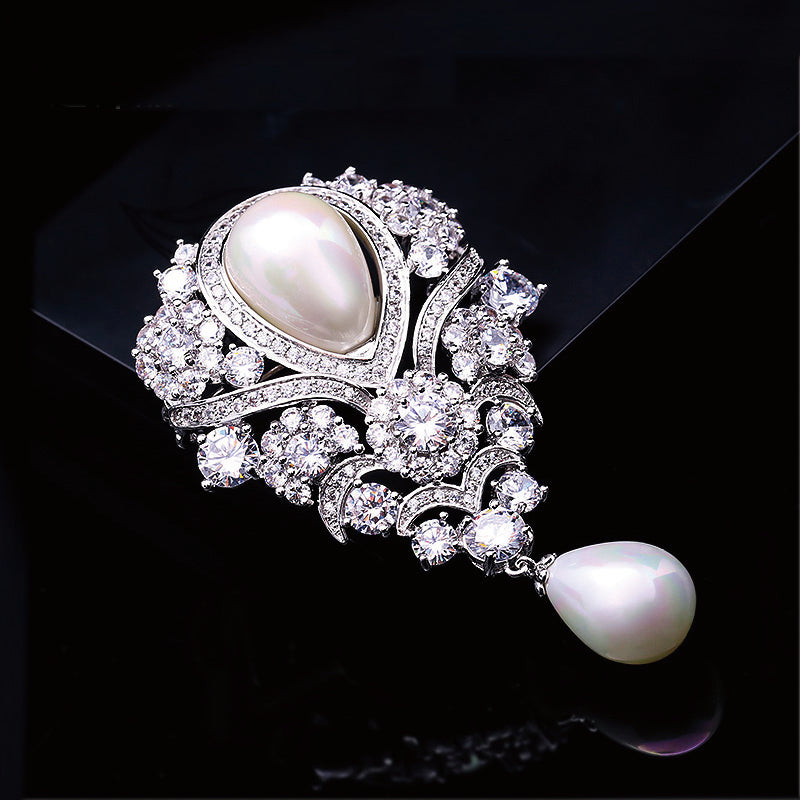 Elegant Court Style Alloy Imitation Pearl Zirconite Wedding Brooch Pin - Perfect for Bridal Accessories, Prom Dresses & Formal Occasions